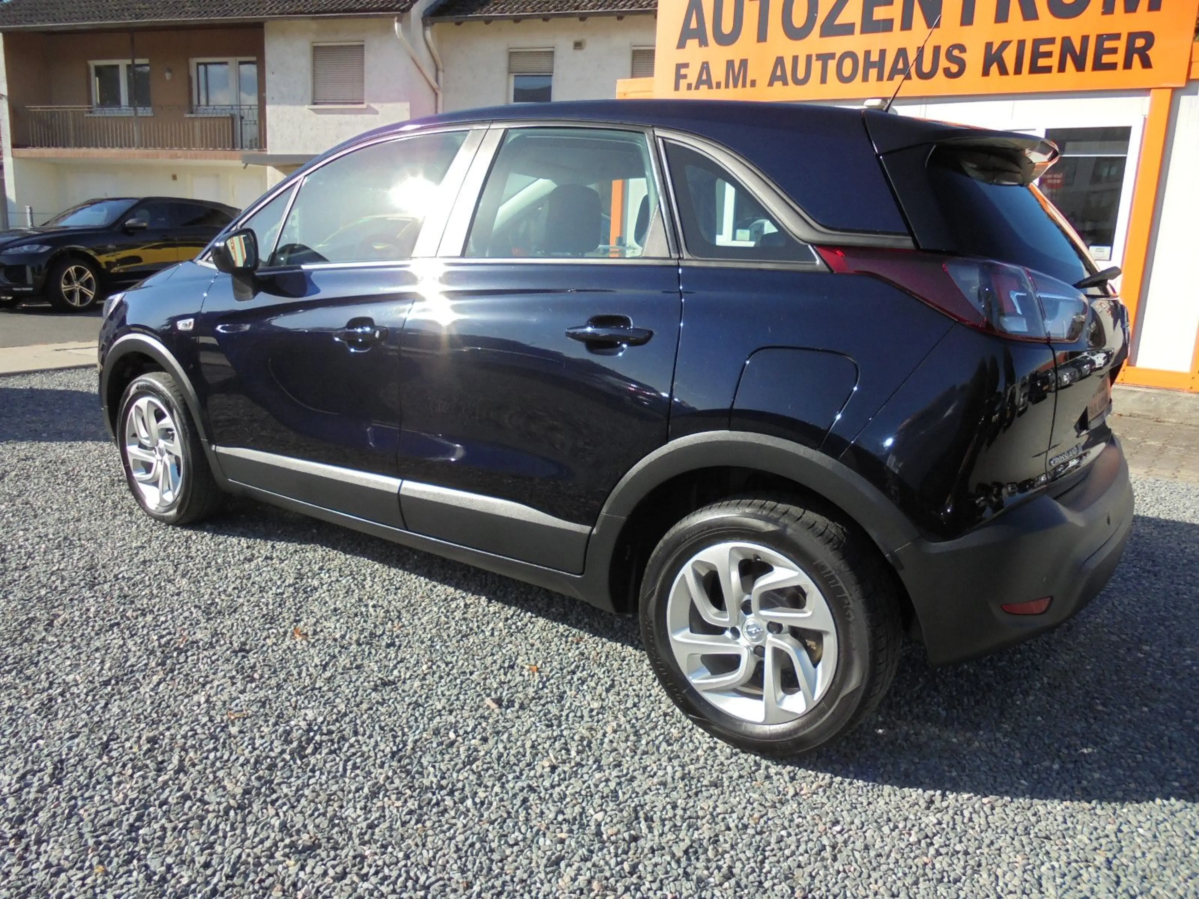 Opel Crossland X Automatik*Allwetterr*EPH*Sitzh*Bluet — photo 7