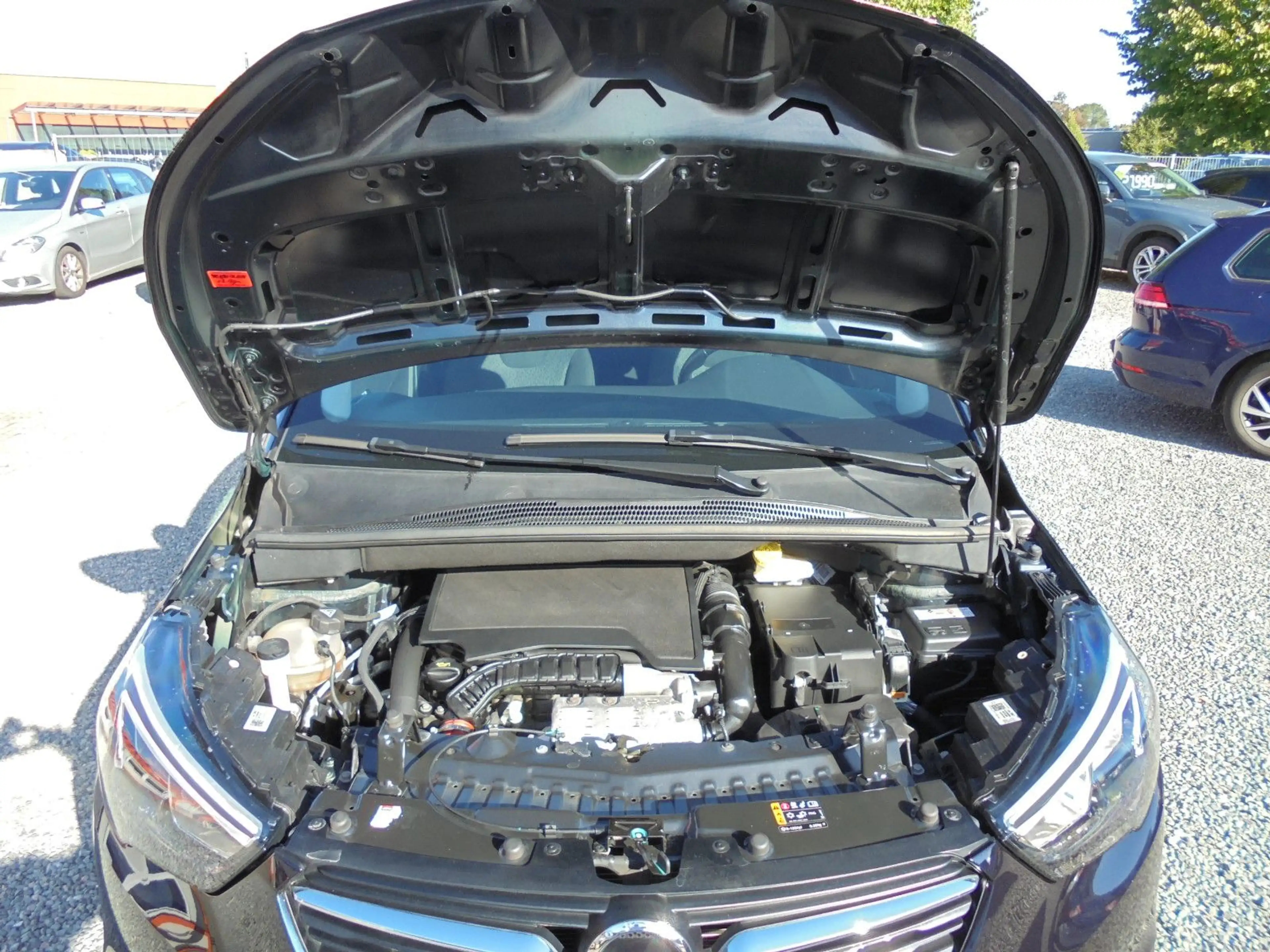 Opel Crossland X Automatik*Allwetterr*EPH*Sitzh*Bluet — photo 14