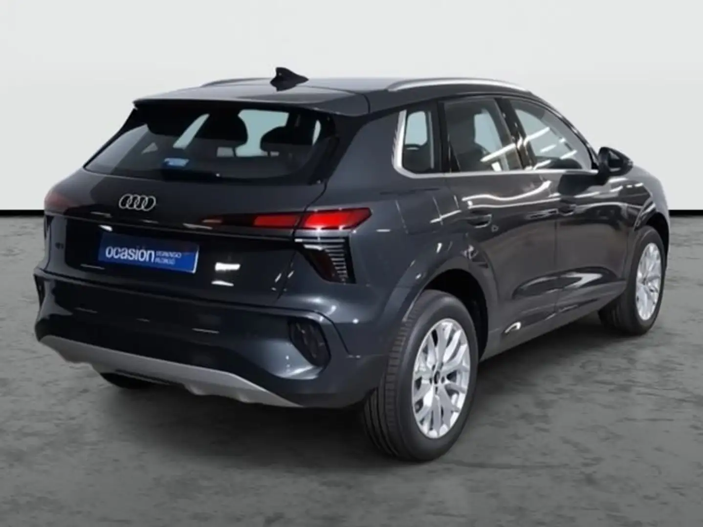 Audi Q3 Edition e-hybrid 200 kW (272 CV) S tronic Gris - 2