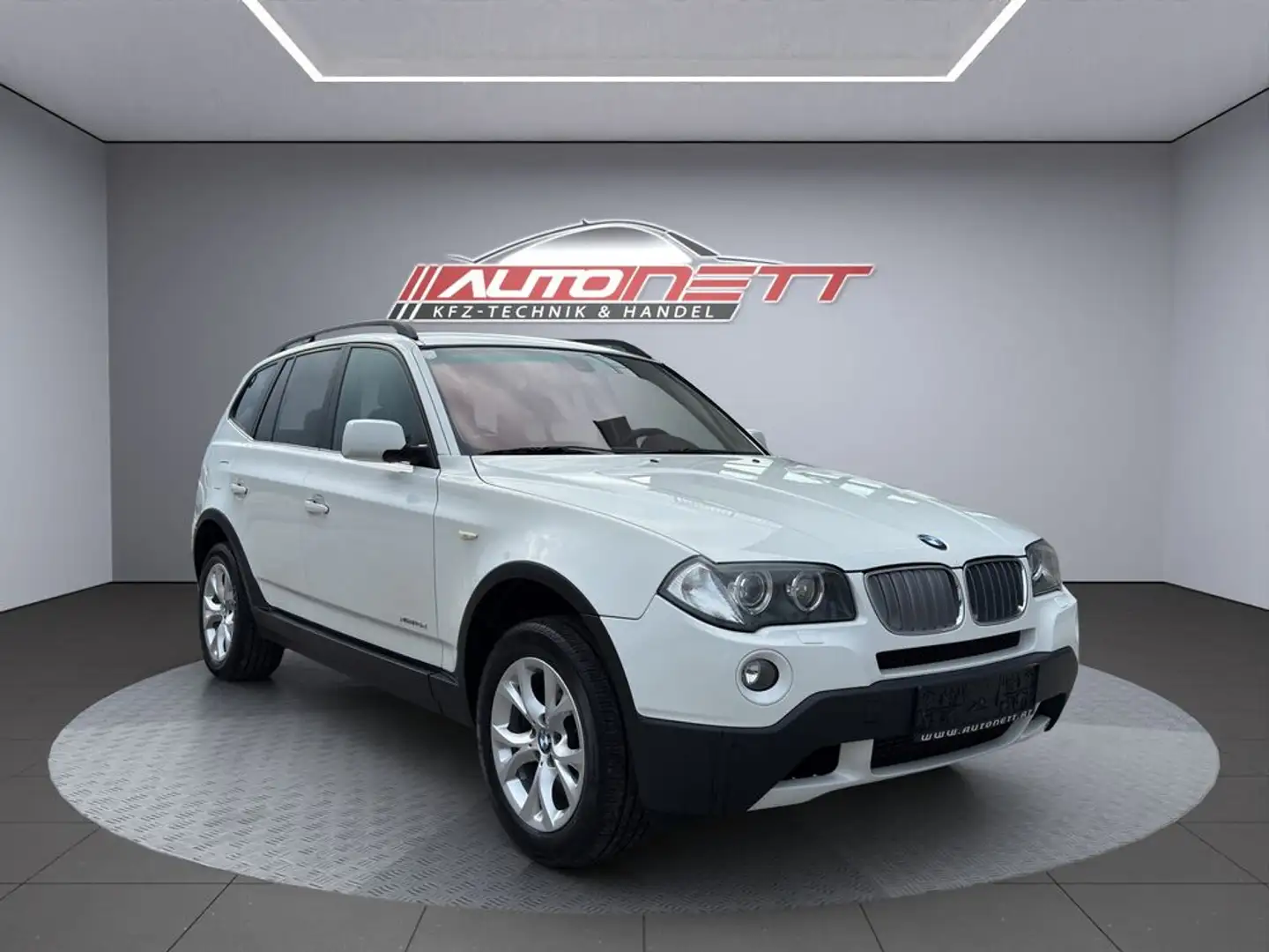 BMW X3 xDrive 18d Blanc - 1