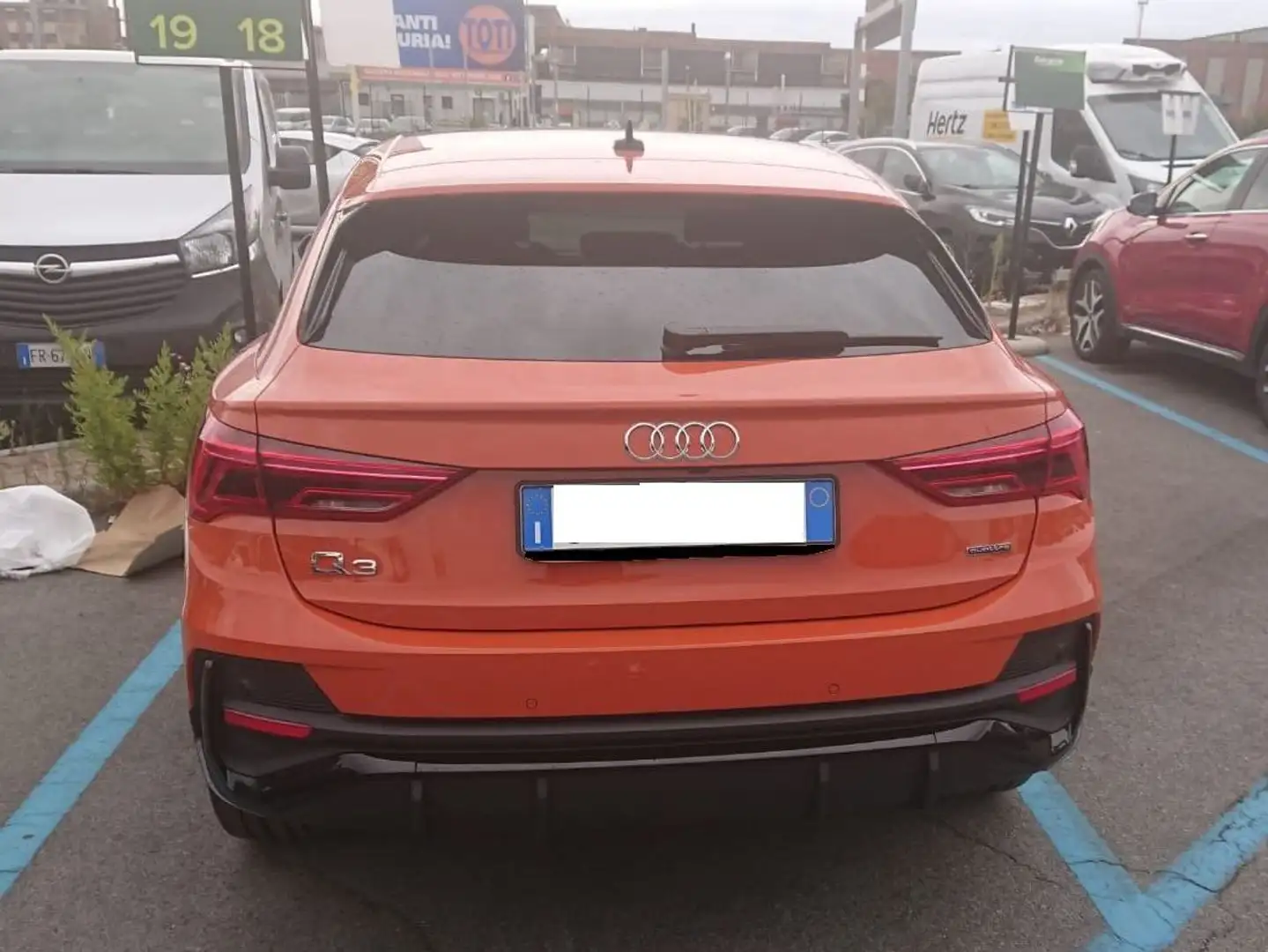 Audi Q3 Q3 Sportback 35 2.0 tdi Edition quattro Arancione - 2
