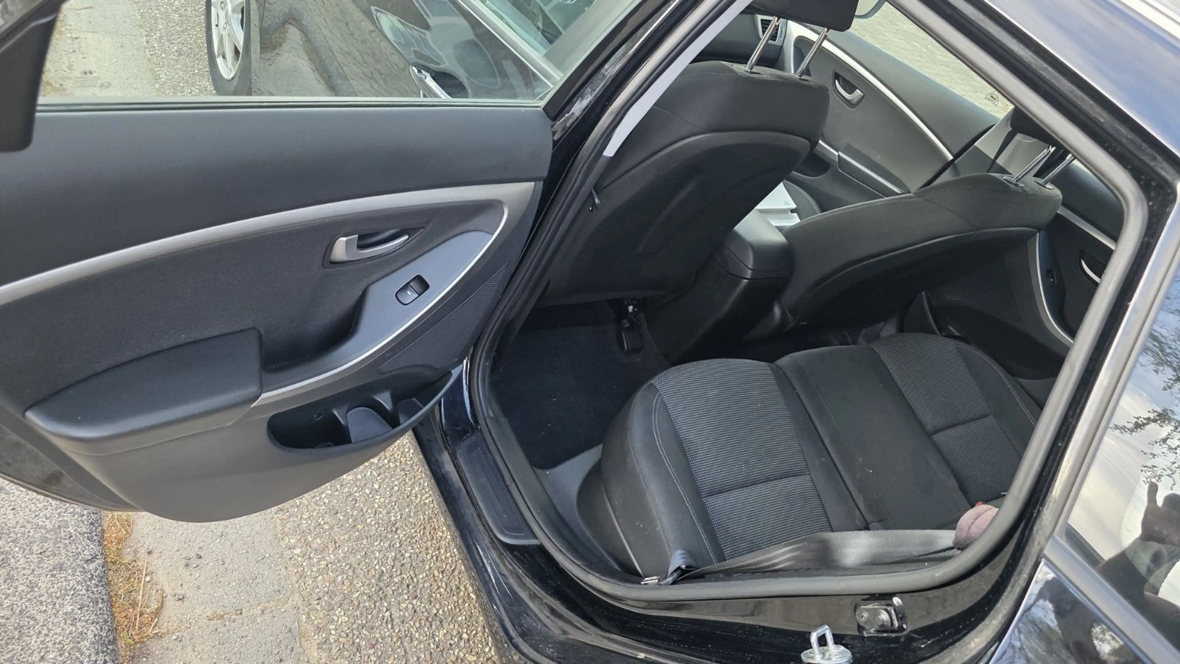 Hyundai i30 cw blue Trend Klima 2 Hand Garantie TÜV NEU — photo 11