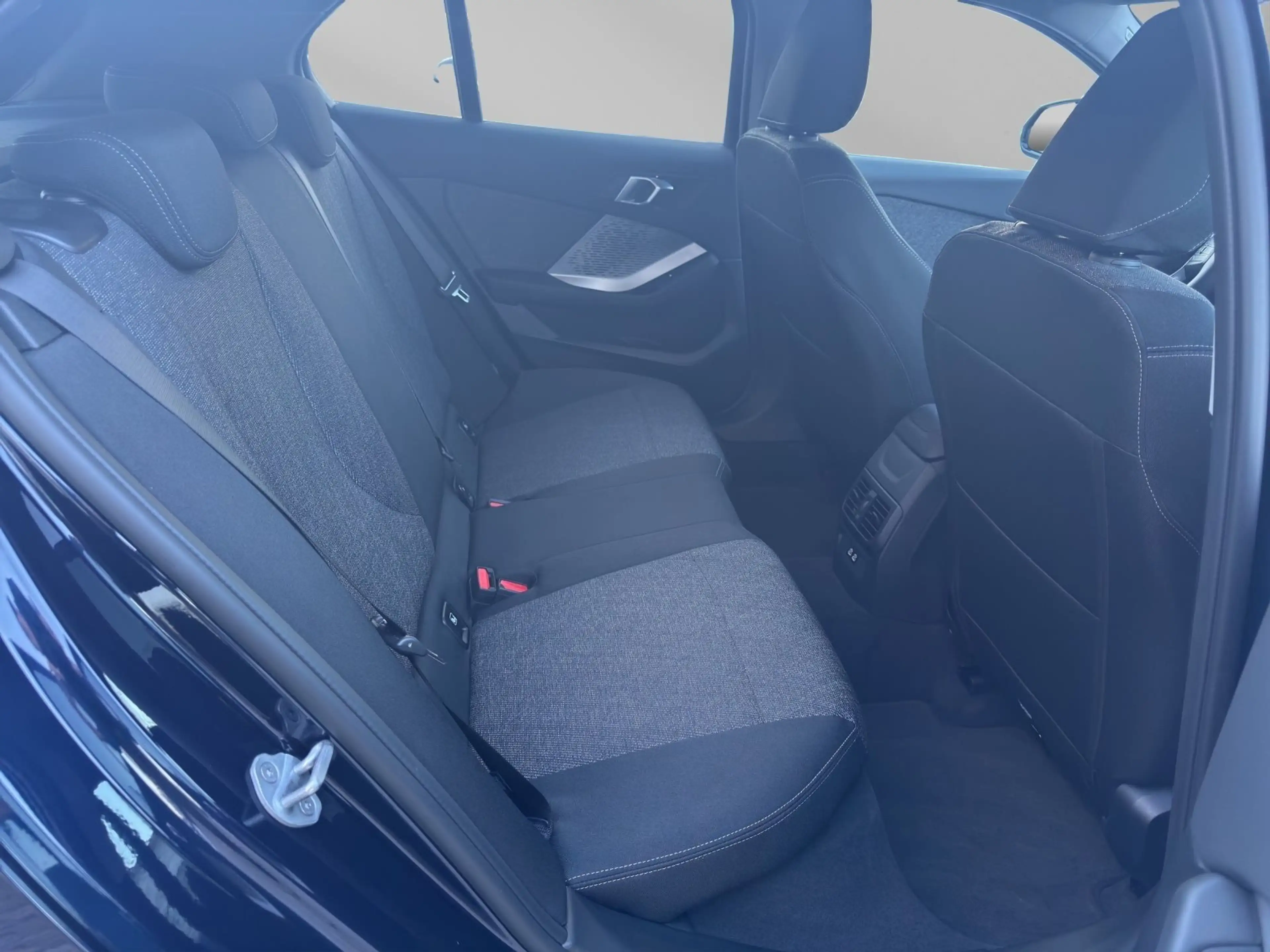 BMW 120 d Keyless Lenkhzg Premiumpaket — photo 15