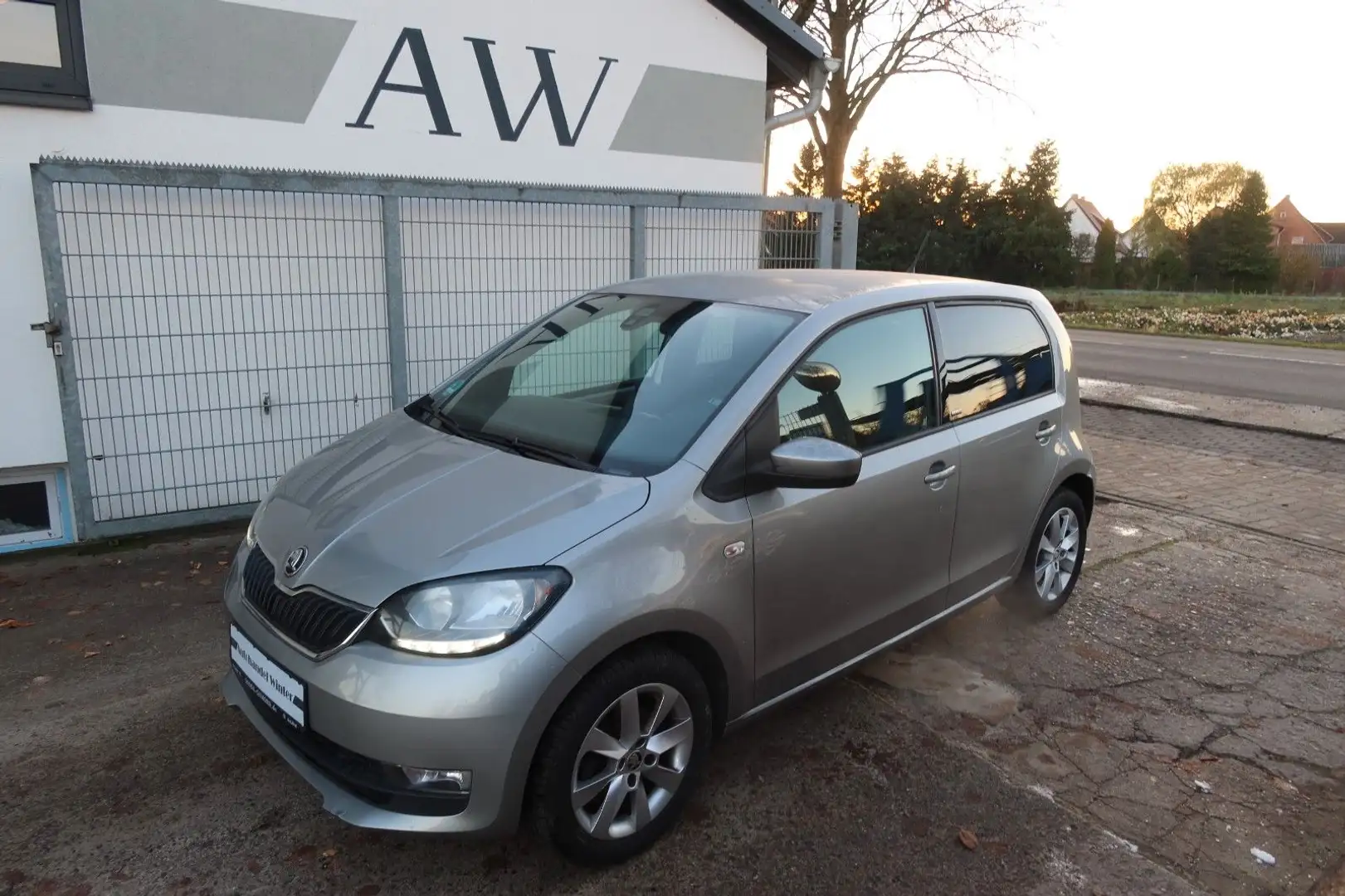 Skoda Citigo Clever|Klima|Tempomat|Sitzheizung| Plateado - 1