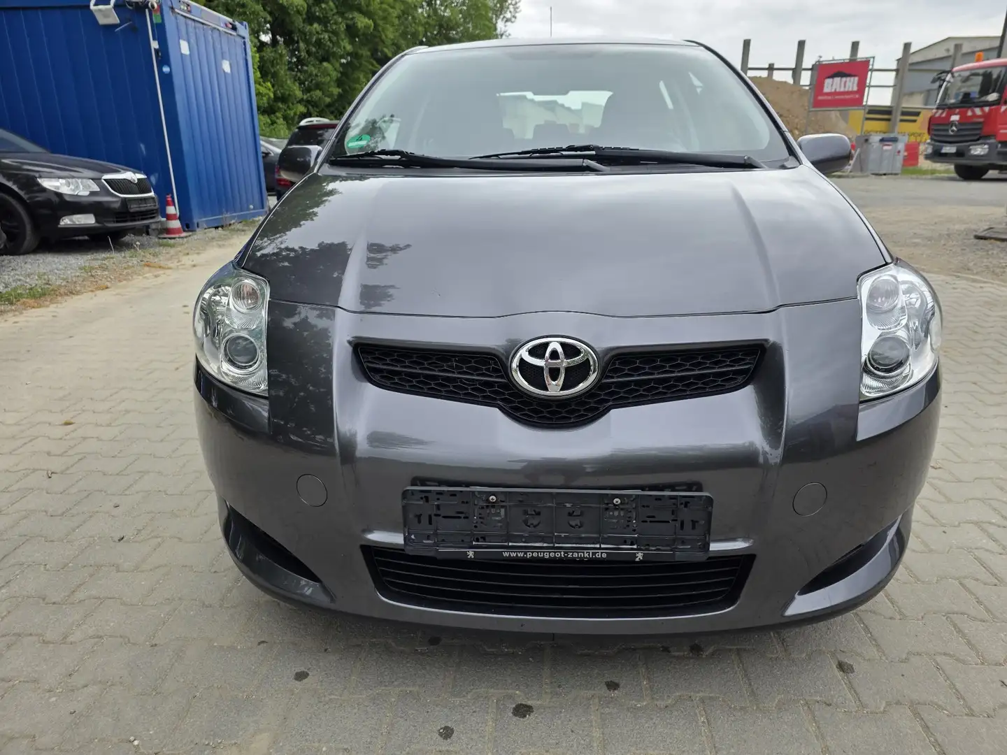 Toyota Auris Life Gris - 1