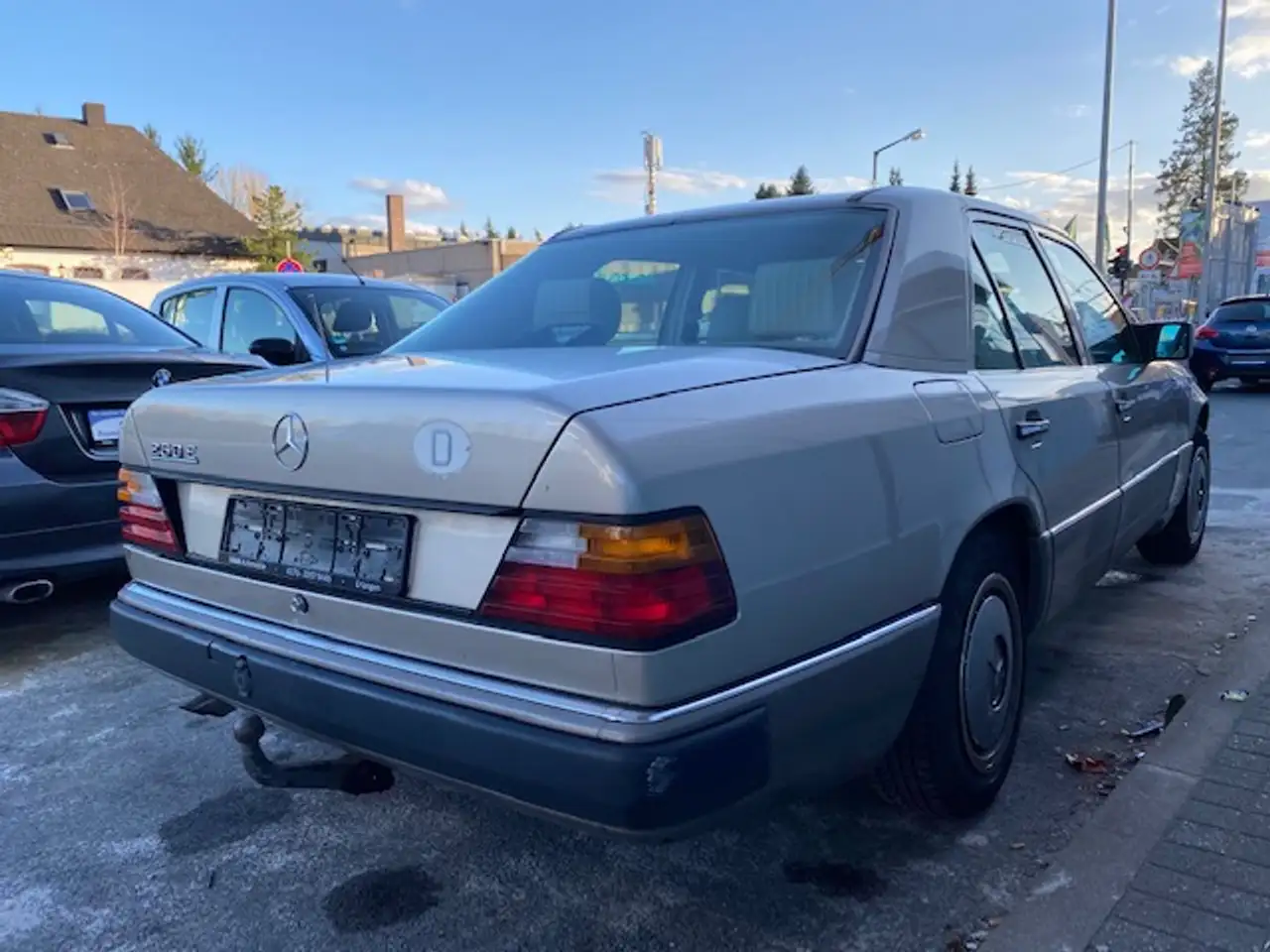 Mercedes-Benz 260 124, foto 7