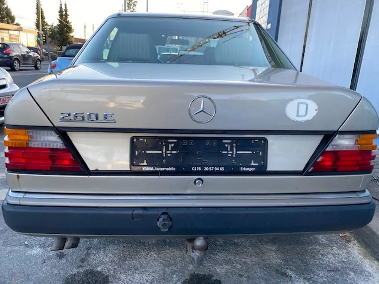 Mercedes-Benz 260 124, foto 6