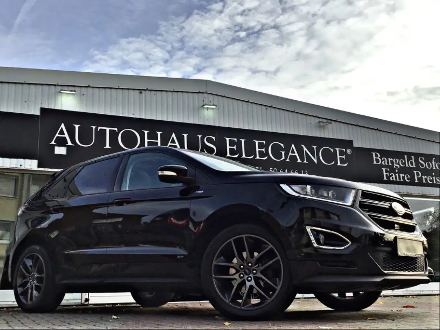 Ford Edge Bi-Turbo ST-Line 4x4~Navi~Kamera~Pano.~LED Noir - 1