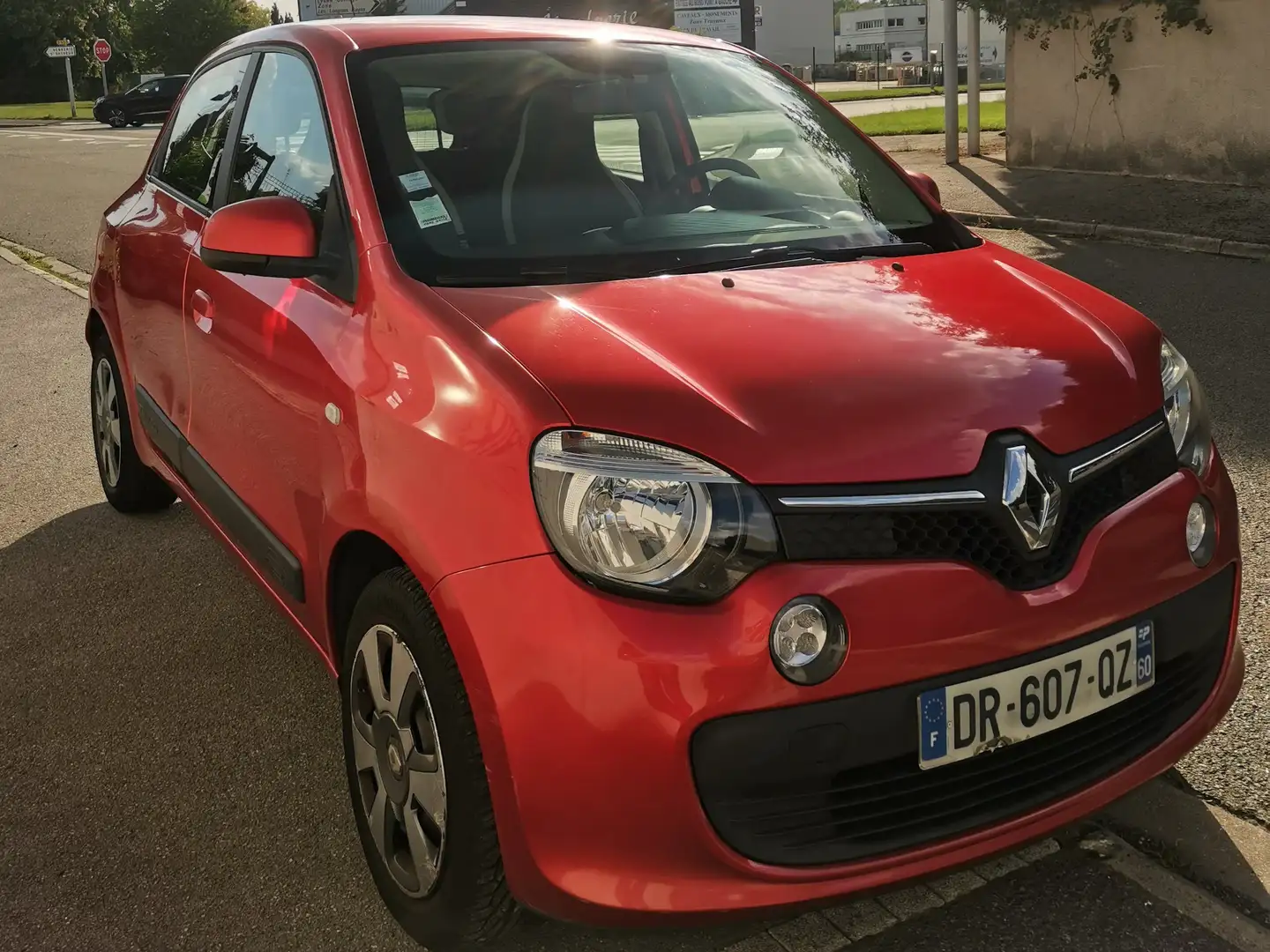Renault Twingo Twingo III 1.0 SCe 70 eco2 Life Rouge - 2