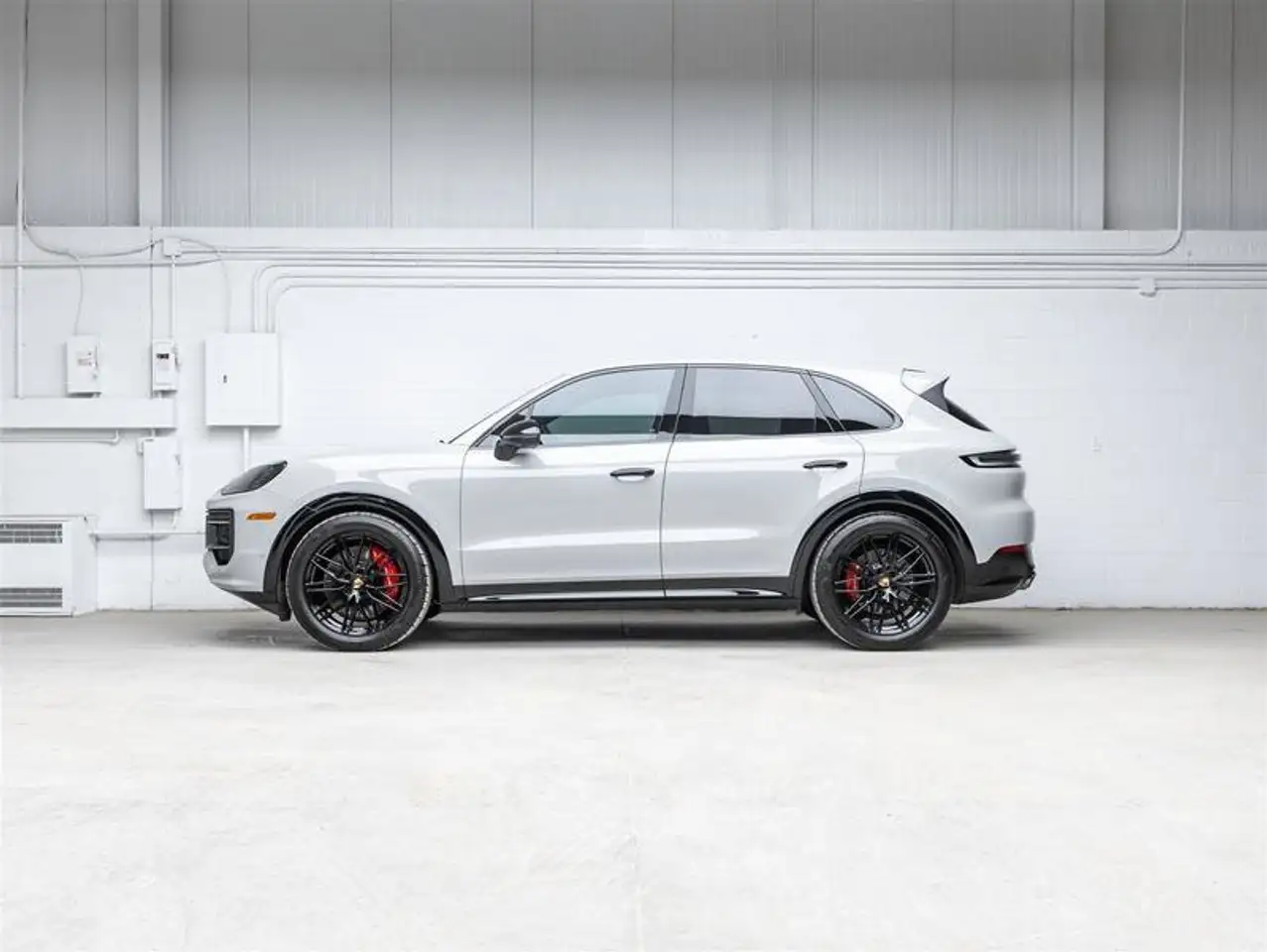 Porsche Cayenne снимка Porsche Cayenne