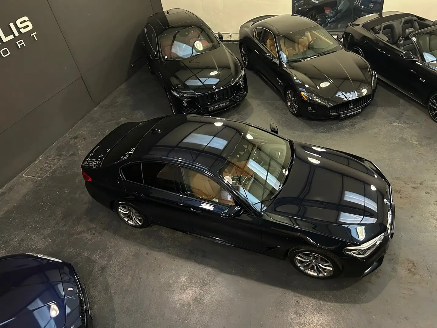 BMW 530 M Sport Negru - 2