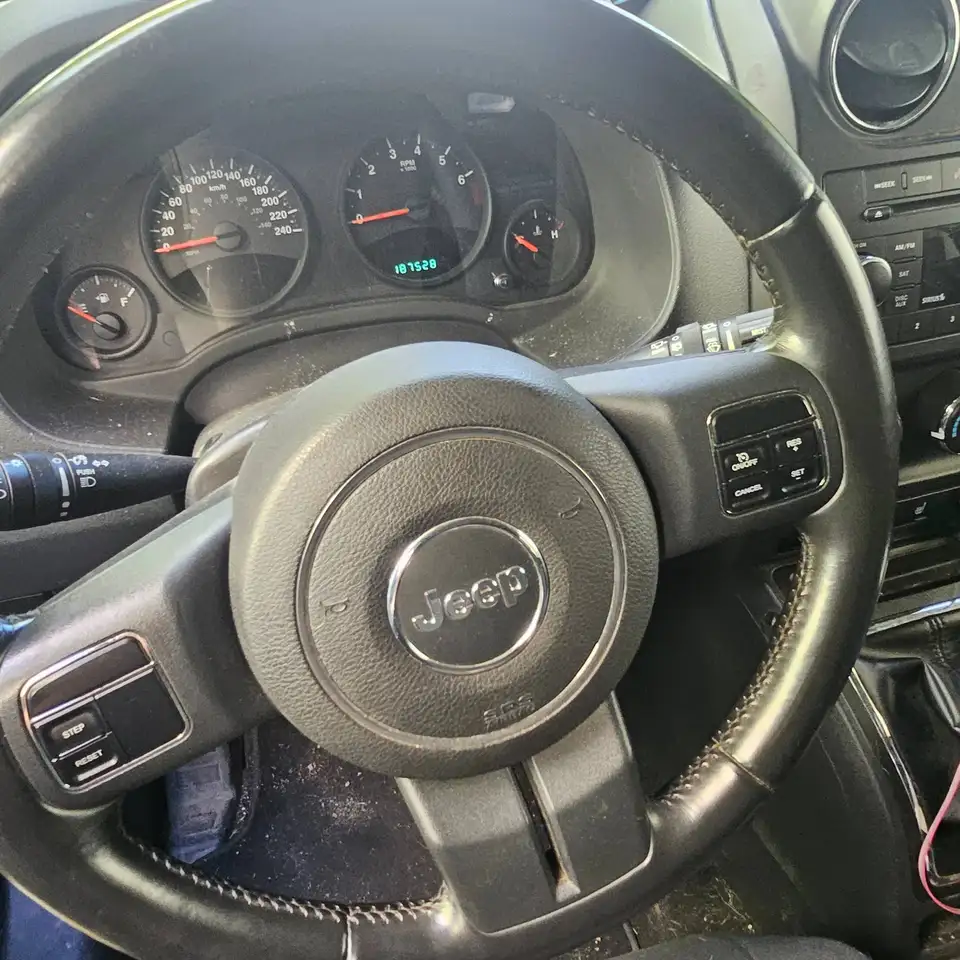Jeep Patriot снимка Jeep Patriot
