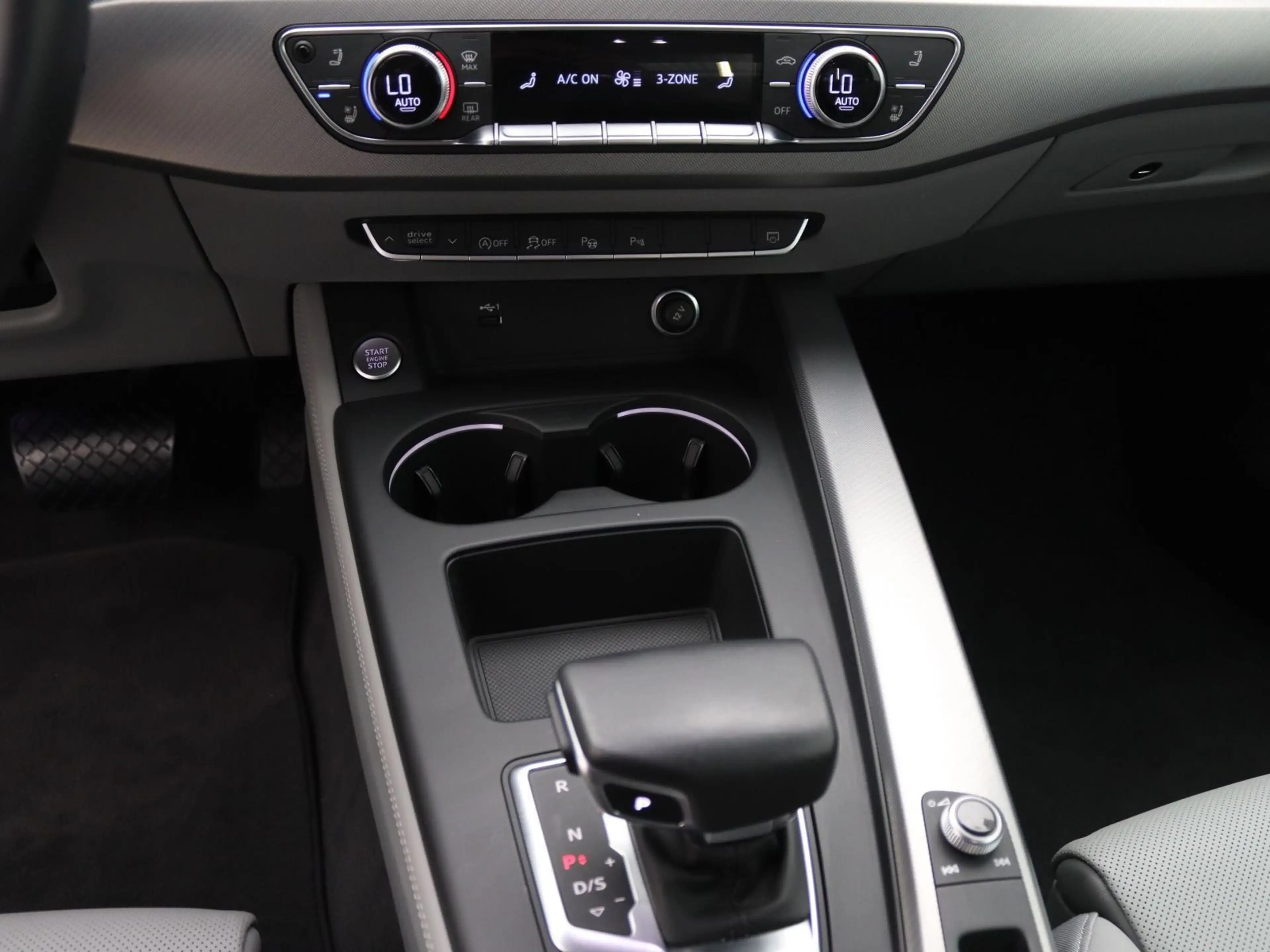 Audi A5 advanced 40TDI S-tronic/ Laser, B&O — photo 17
