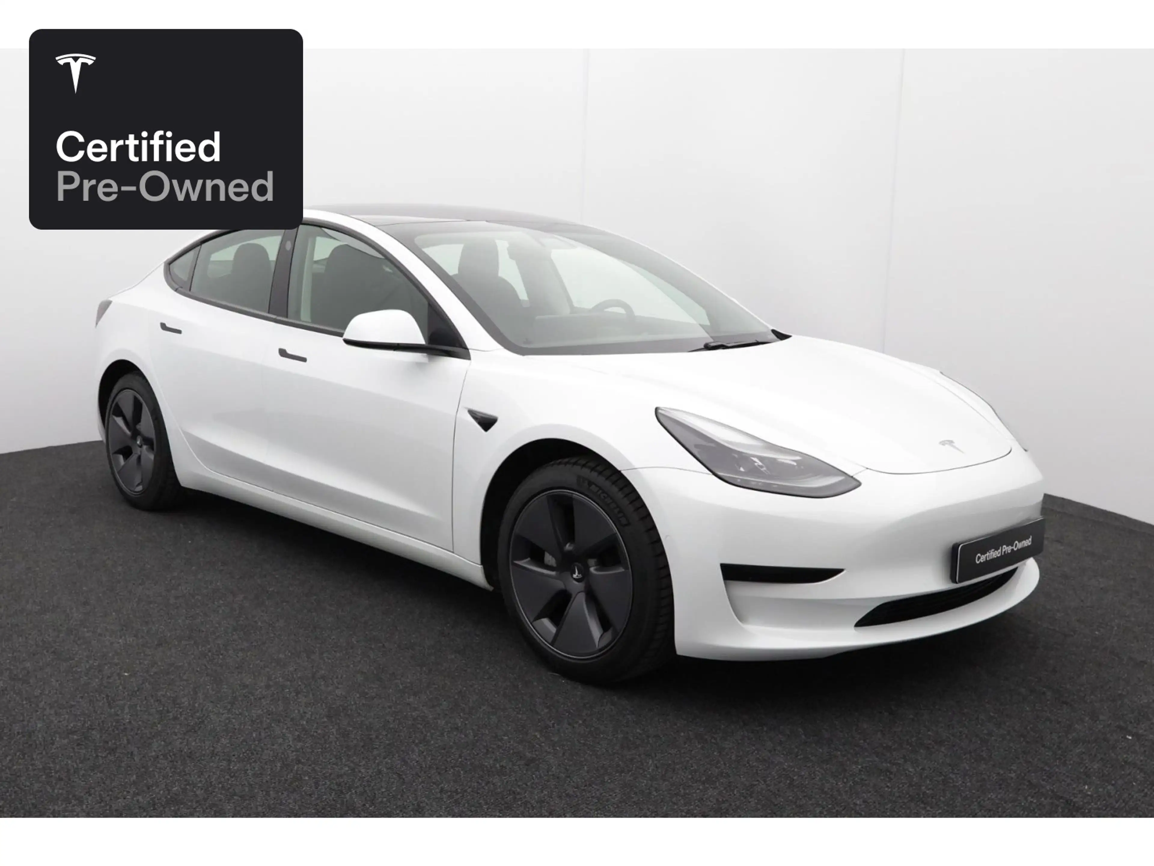 Tesla Model 3 Rear-Wheel Drive "Certified Pre-Owned" — photo 3
