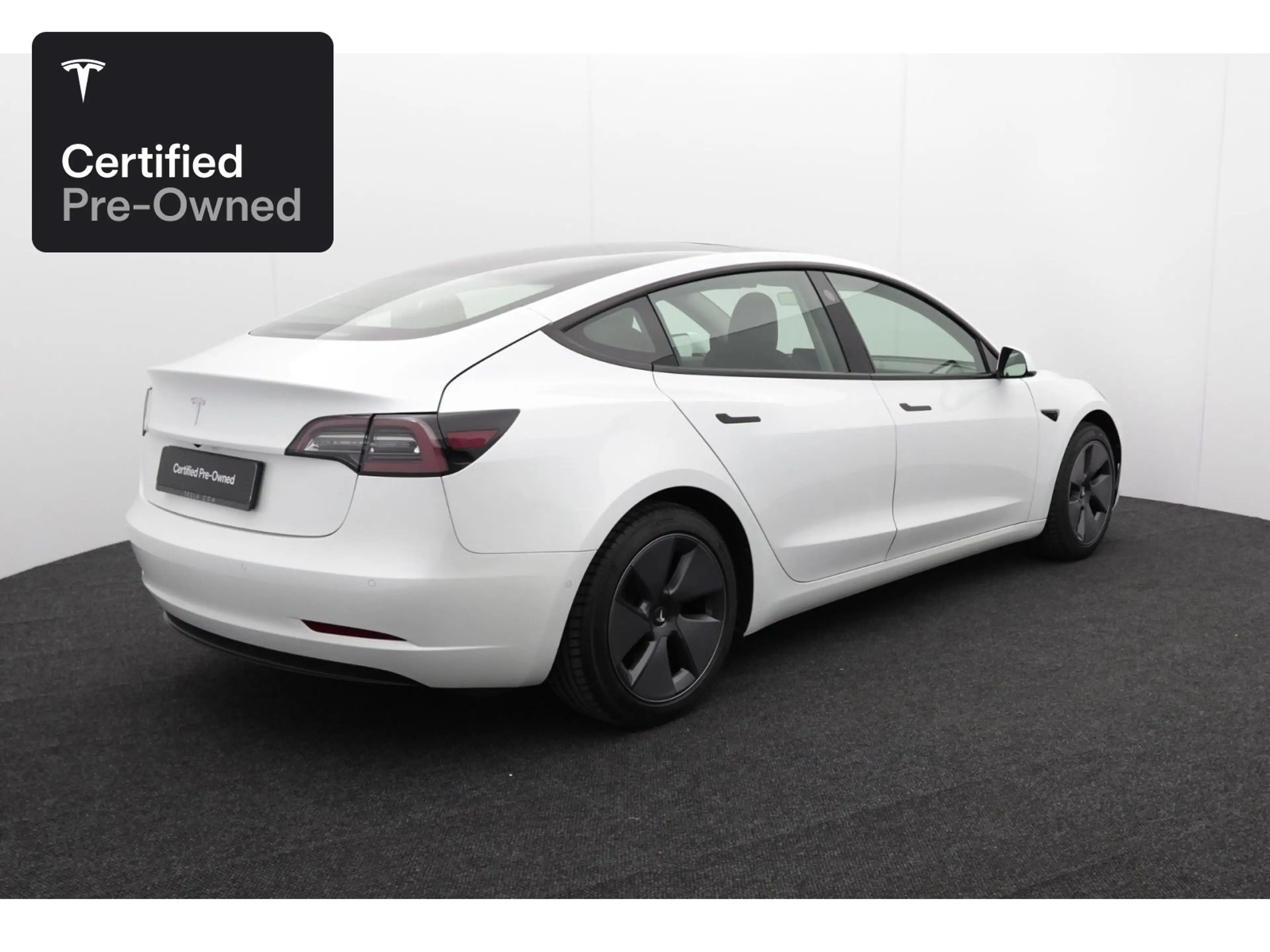Tesla Model 3 Rear-Wheel Drive "Certified Pre-Owned" — photo 8
