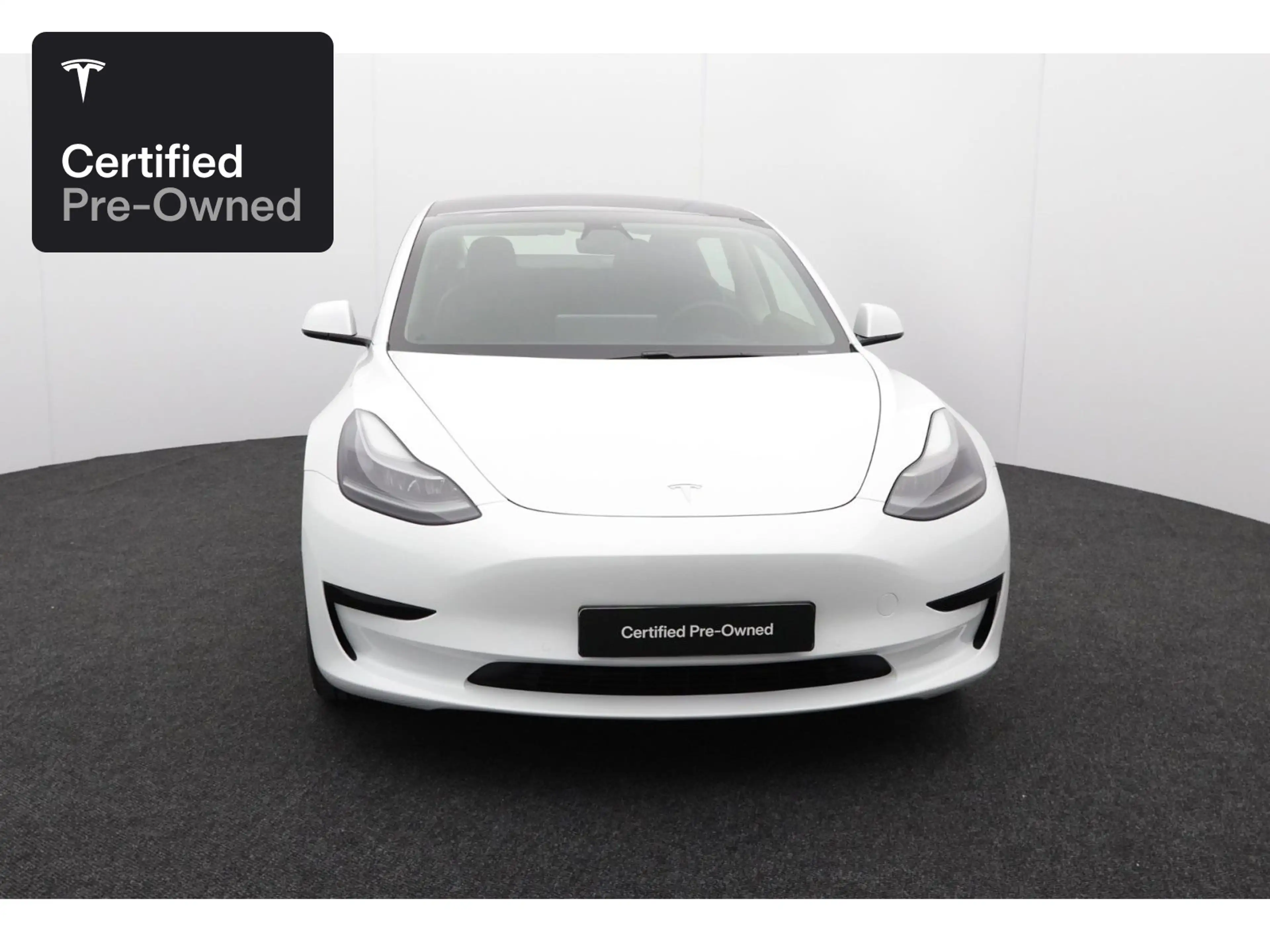 Tesla Model 3 Rear-Wheel Drive "Certified Pre-Owned" — photo 4