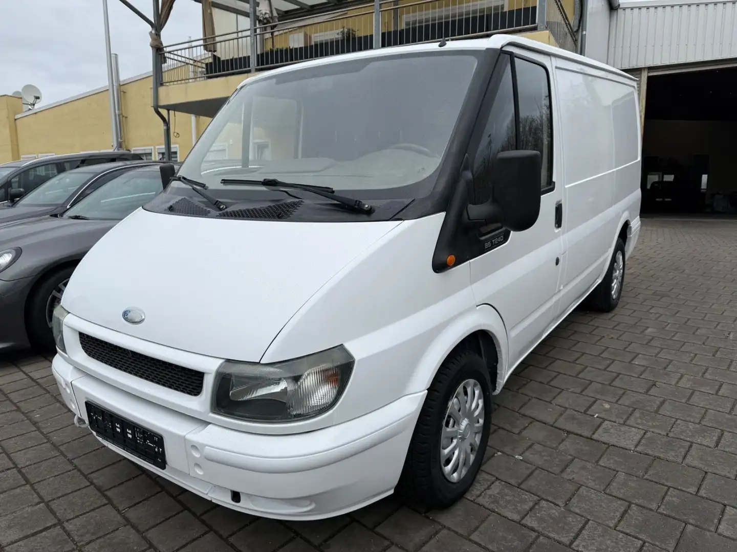Ford Transit Kasten kurz 2.0 FT 240 City Light Bianco - 1