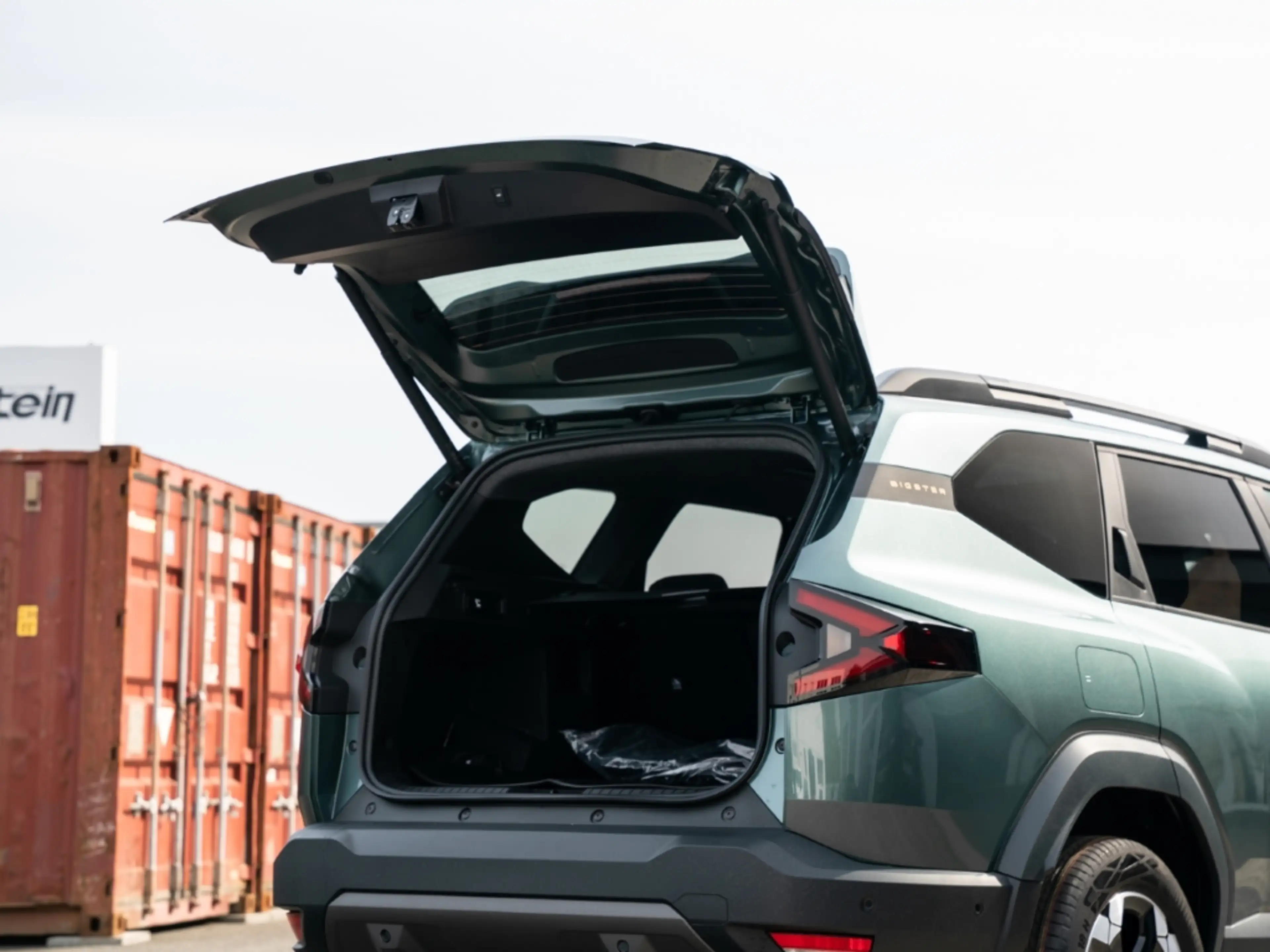 Dacia Bigster Hybrid 155 Extreme El. Panodach Navi El. Heckklapp — photo 9