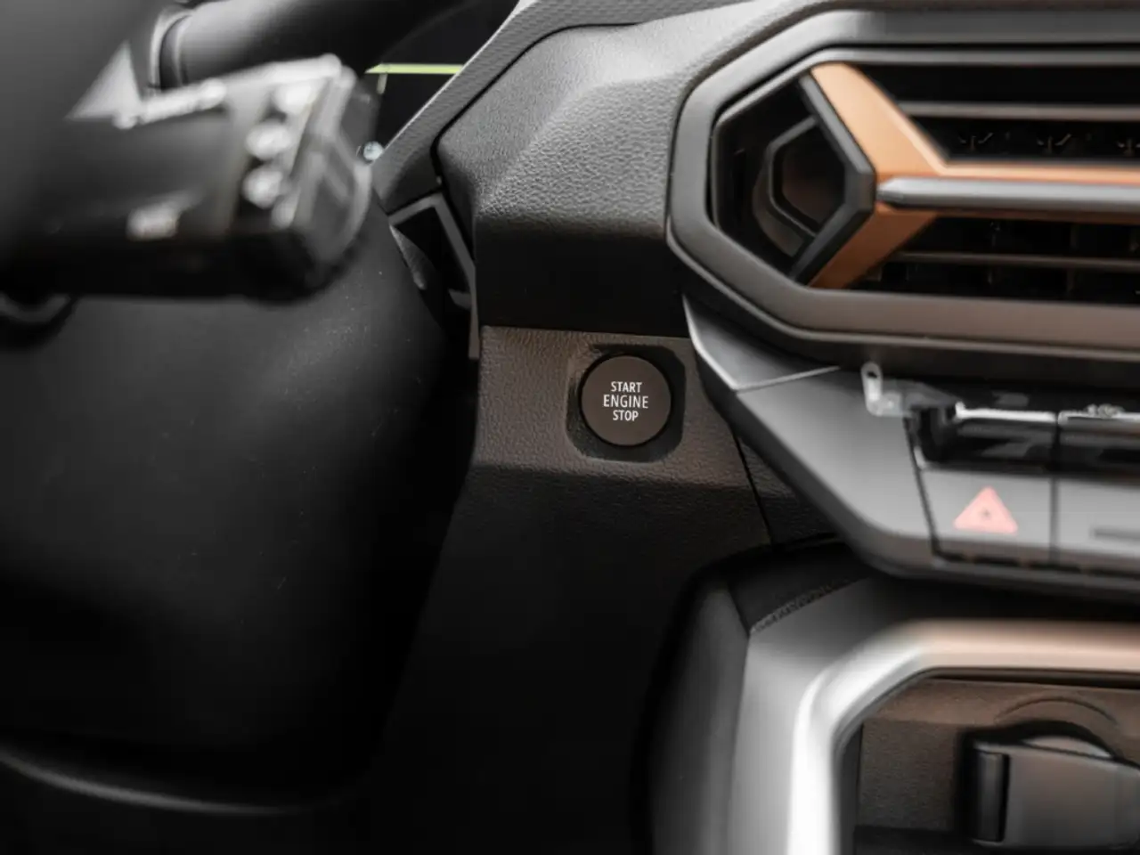 Dacia Bigster Hybrid 155 Extreme El. Panodach Navi El. Heckklapp, миниатюра 22