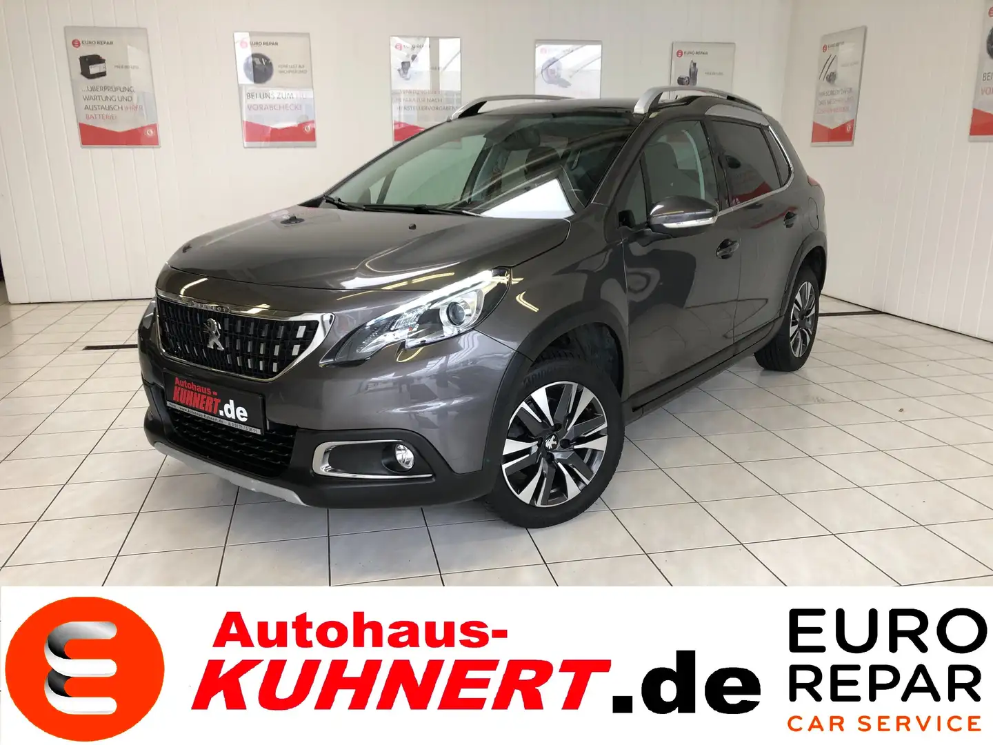 Peugeot 2008 🤩 Black Weeks 🤩110 S&S Allure Panorama Navi Grau - 2