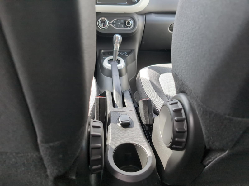 Renault Twingo Zen Electric — photo 11