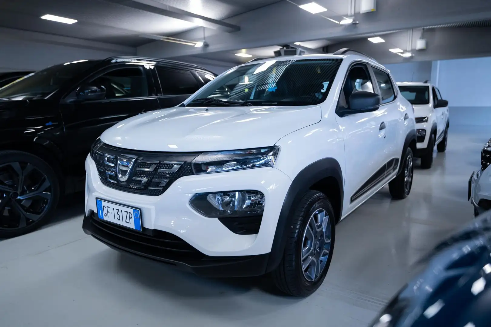 Dacia Spring Comfort Plus Electric 45 - 1