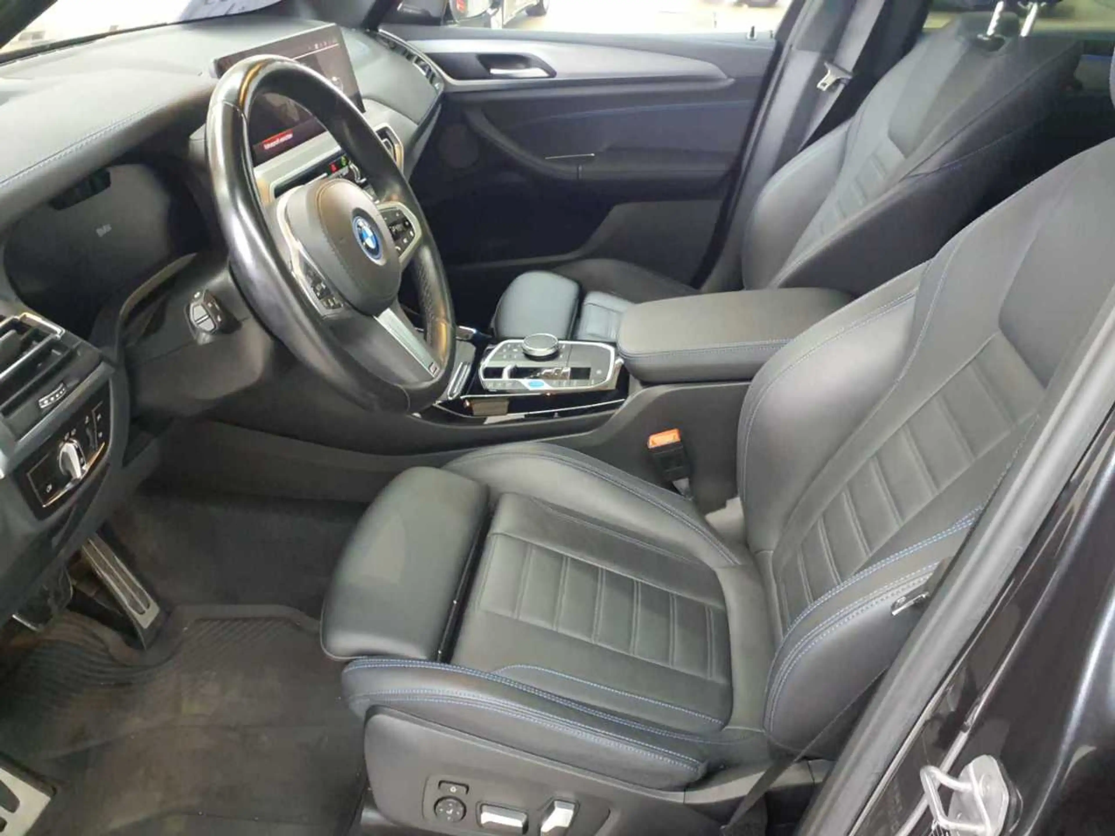 BMW iX3 iX3 Impressive Navi SD Leder AHK — photo 7