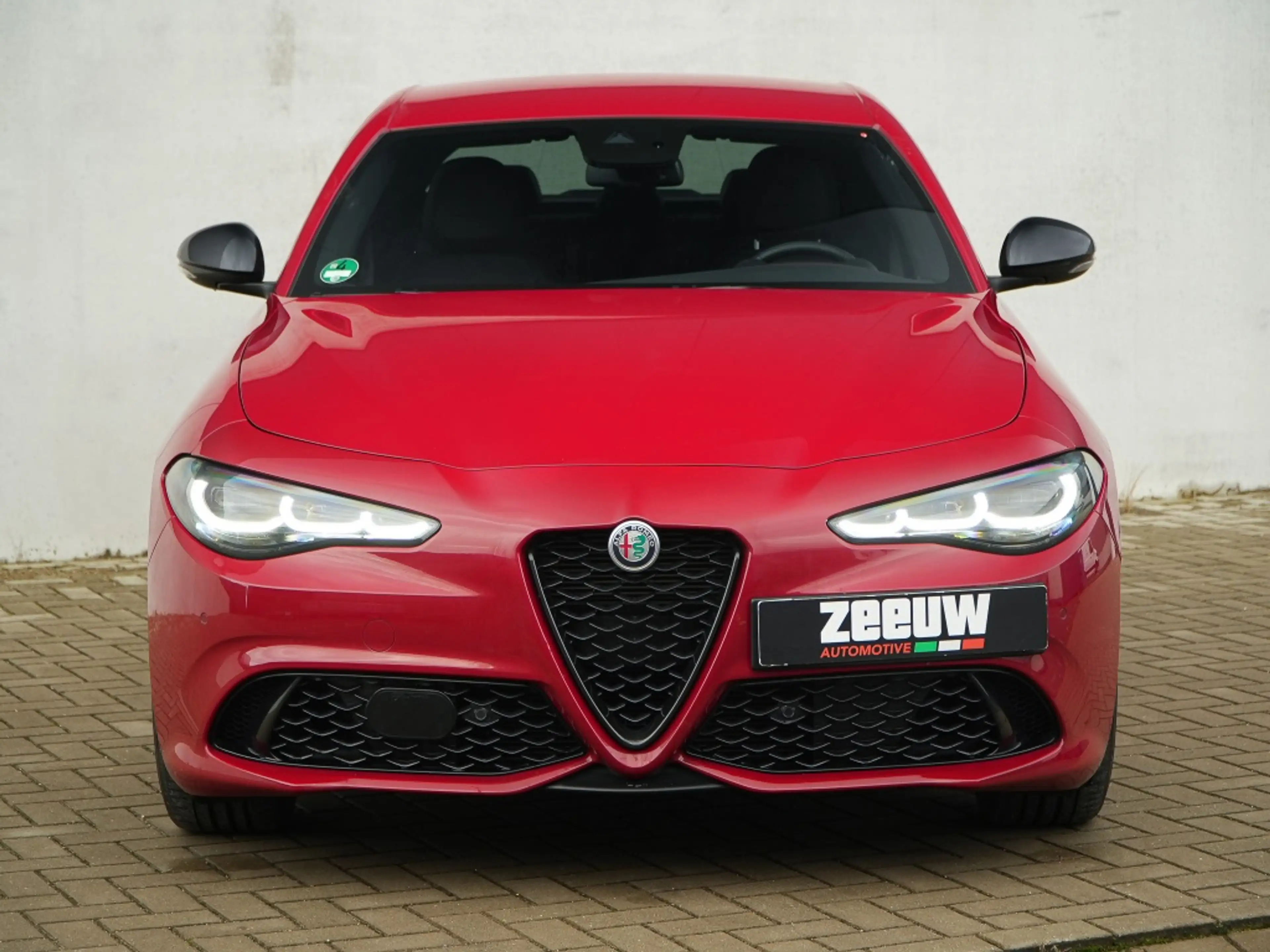 Alfa Romeo Giulia 2.0 Turbo 280 PK Competizione Q4 AWD | Harman | Ve — photo 6