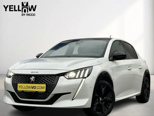 Peugeot 208 GT / EAT8 / Cuir! / Pano