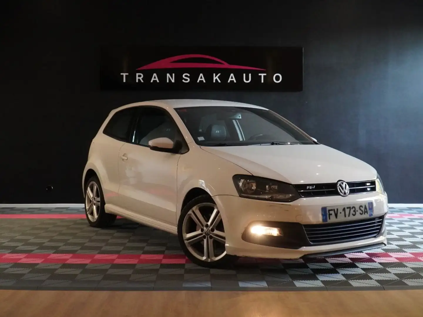 Volkswagen Polo 1.6 TDI 105 CR FAP Pack R-Line Wit - 1