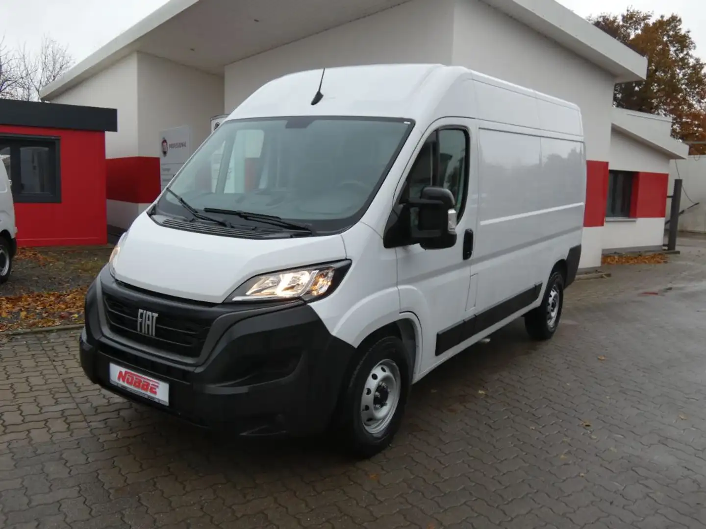 Fiat Ducato Maxi L2H2 *AHK+Kamera+Allwetter+Klimaautomatik Blanco - 1