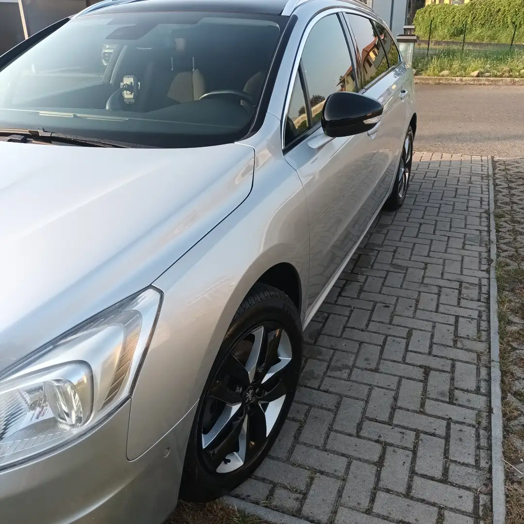 Peugeot 508 SW 2.0 hdi 16v Allure Ciel 163cv - 2