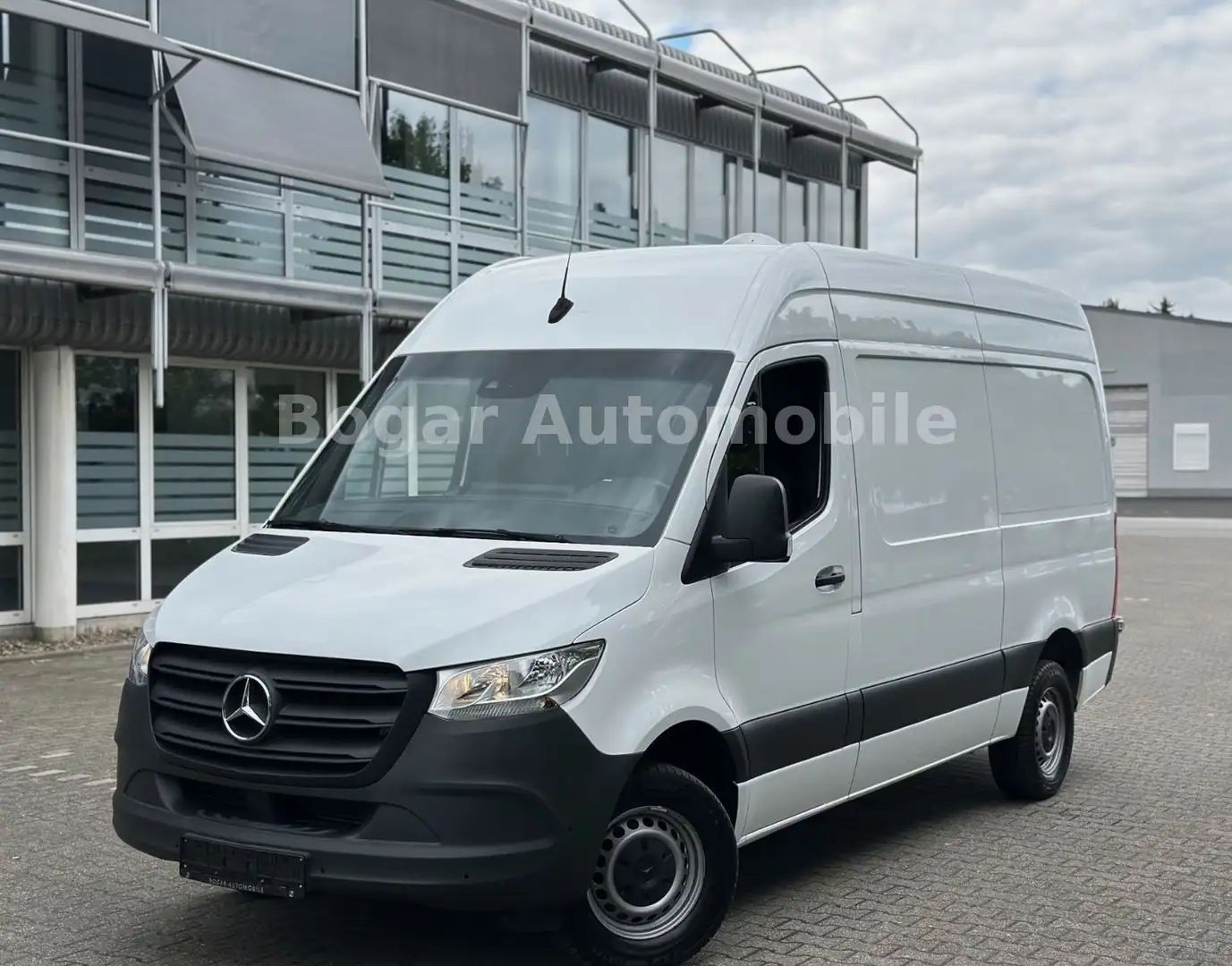 Mercedes-Benz Sprinter 316 CDI L2H2 *NAVI*KAMERA*TEMPOMAT*AHK* Weiß - 1