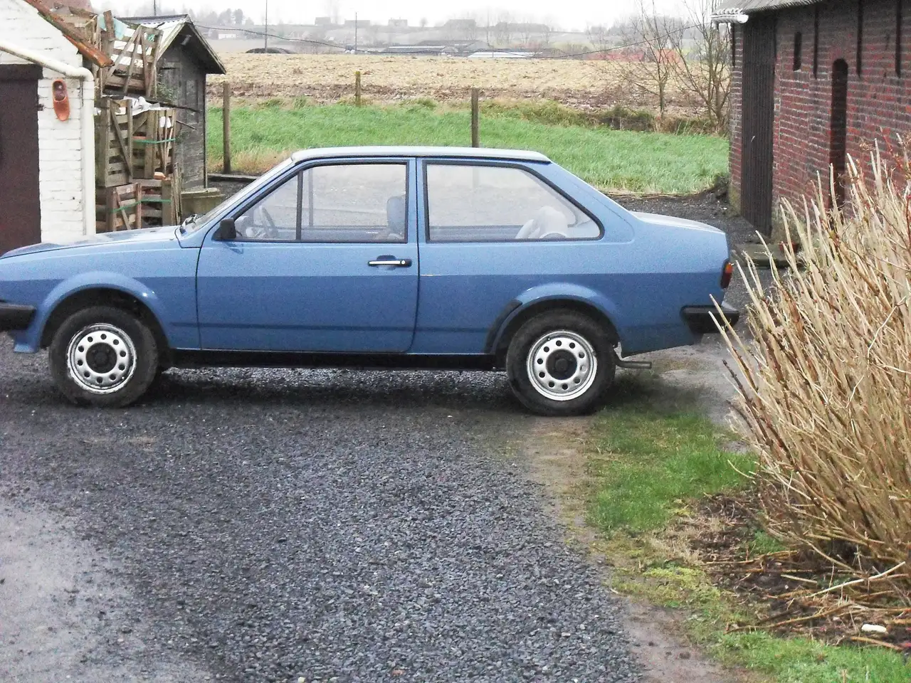 Volkswagen Polo Variant Polo 1982 coupé met aparte koffer, foto 1
