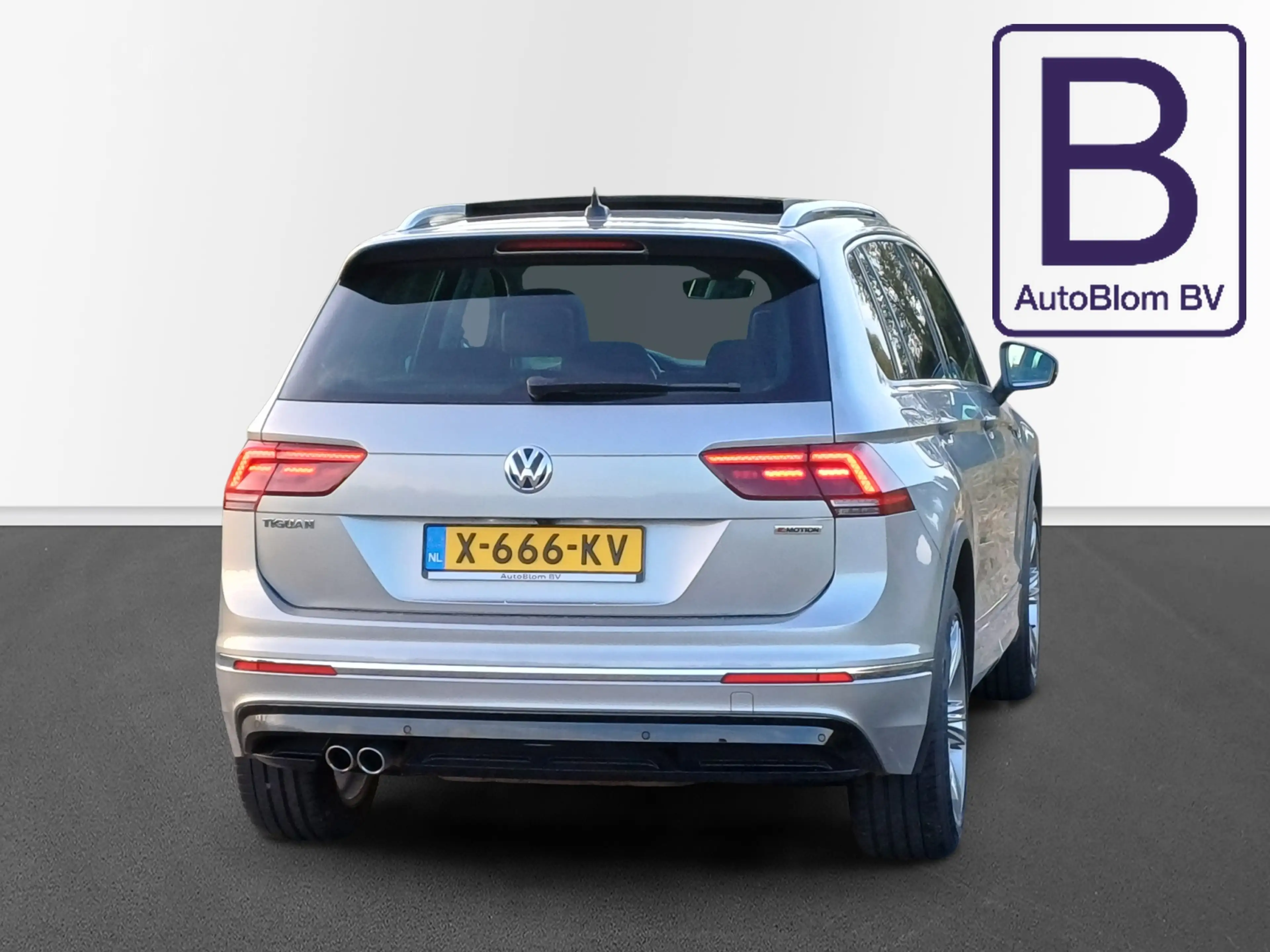 Volkswagen Tiguan 2.0 4Motion Highline Business R /Pano/Carplay/360 — photo 6