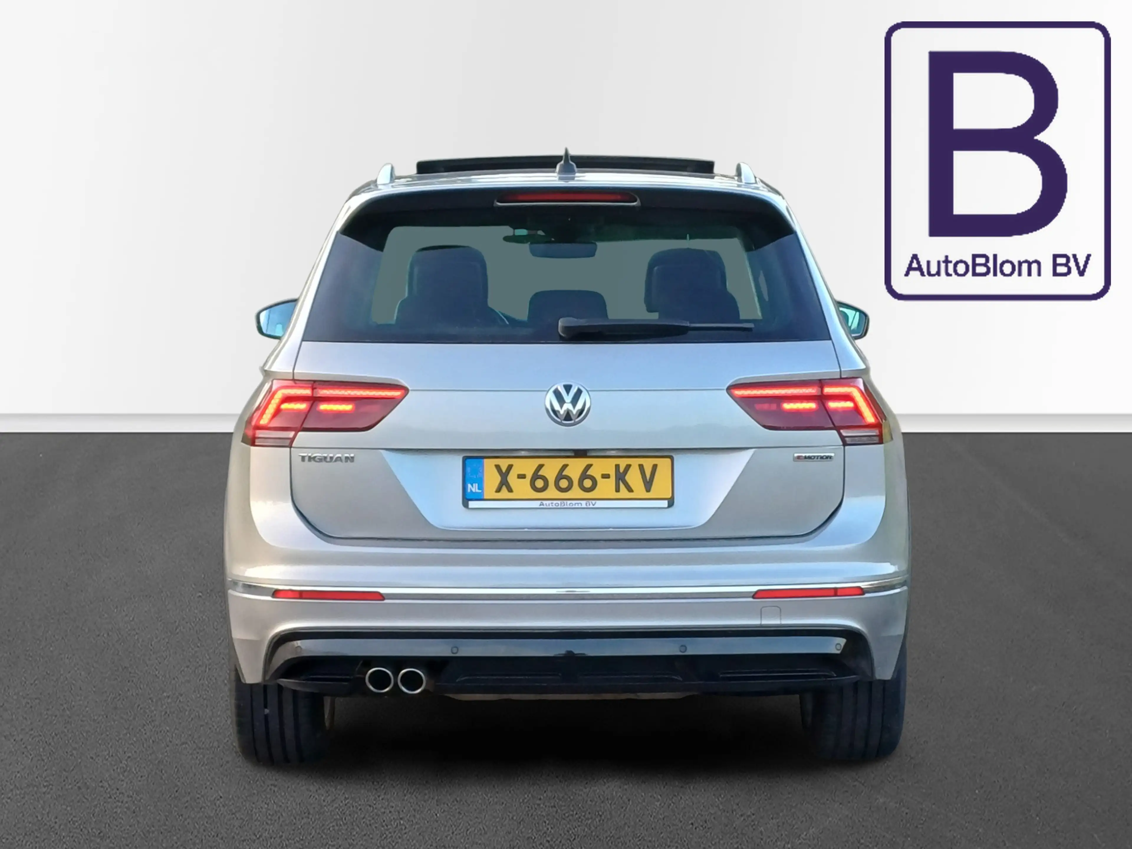 Volkswagen Tiguan 2.0 4Motion Highline Business R /Pano/Carplay/360 — photo 7