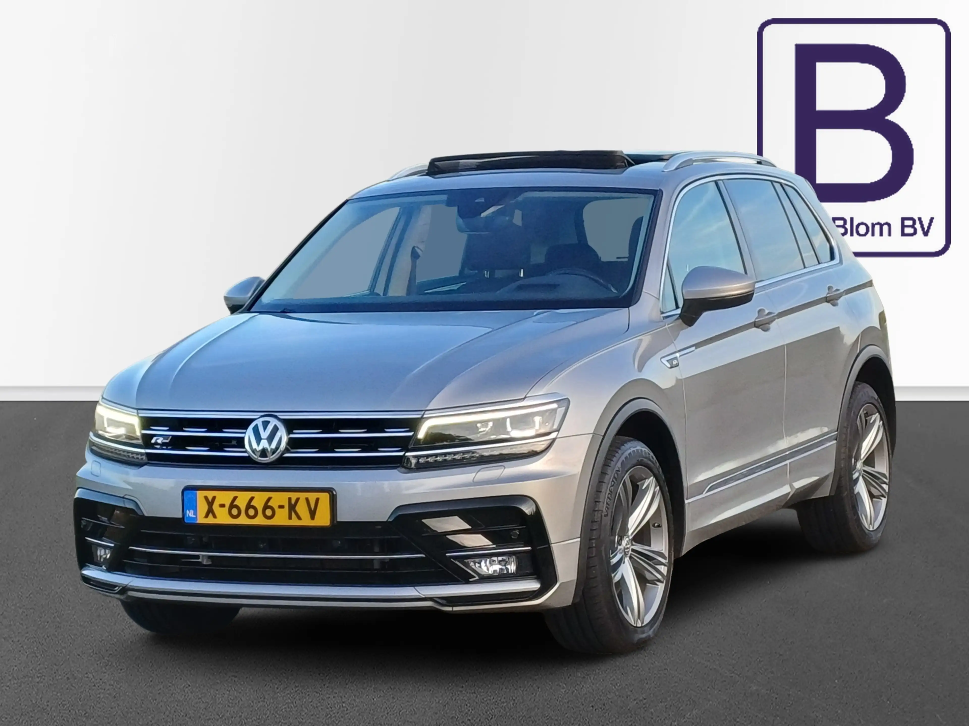 Volkswagen Tiguan 2.0 4Motion Highline Business R /Pano/Carplay/360