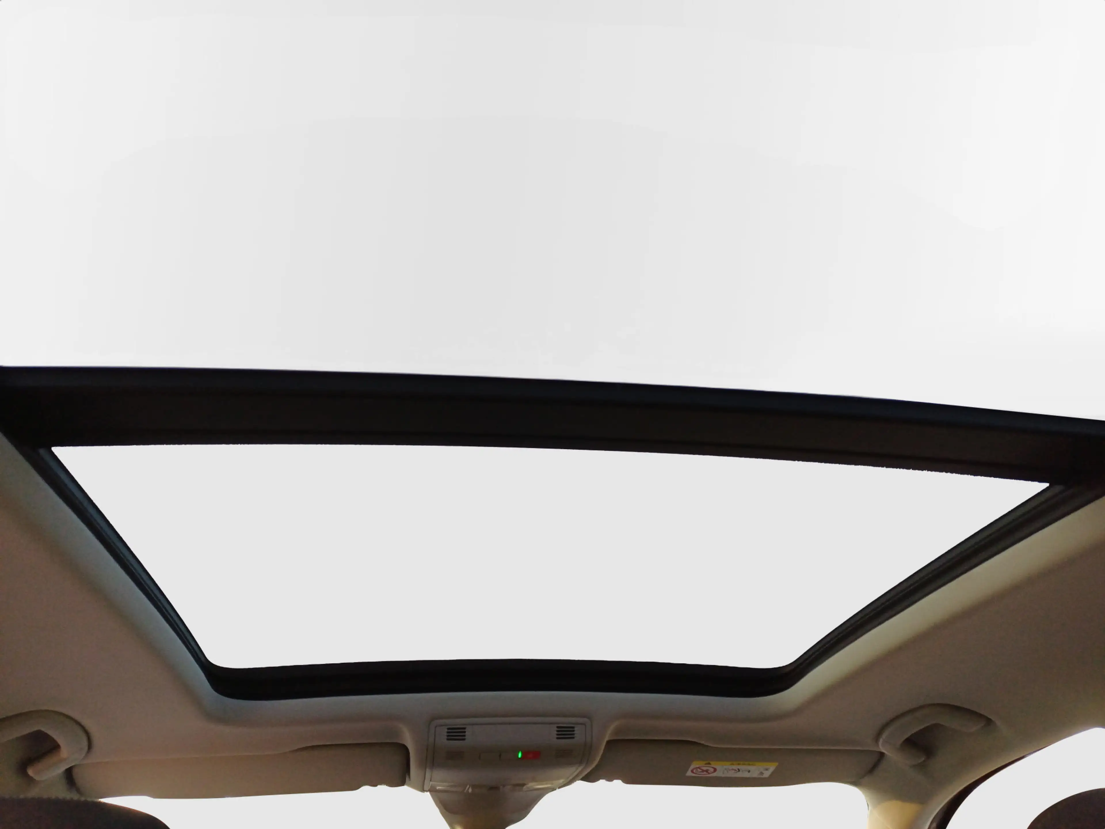 Volkswagen Tiguan 2.0 4Motion Highline Business R /Pano/Carplay/360 — photo 28