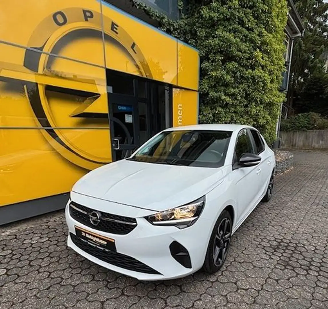 Opel Corsa F Edition - 1