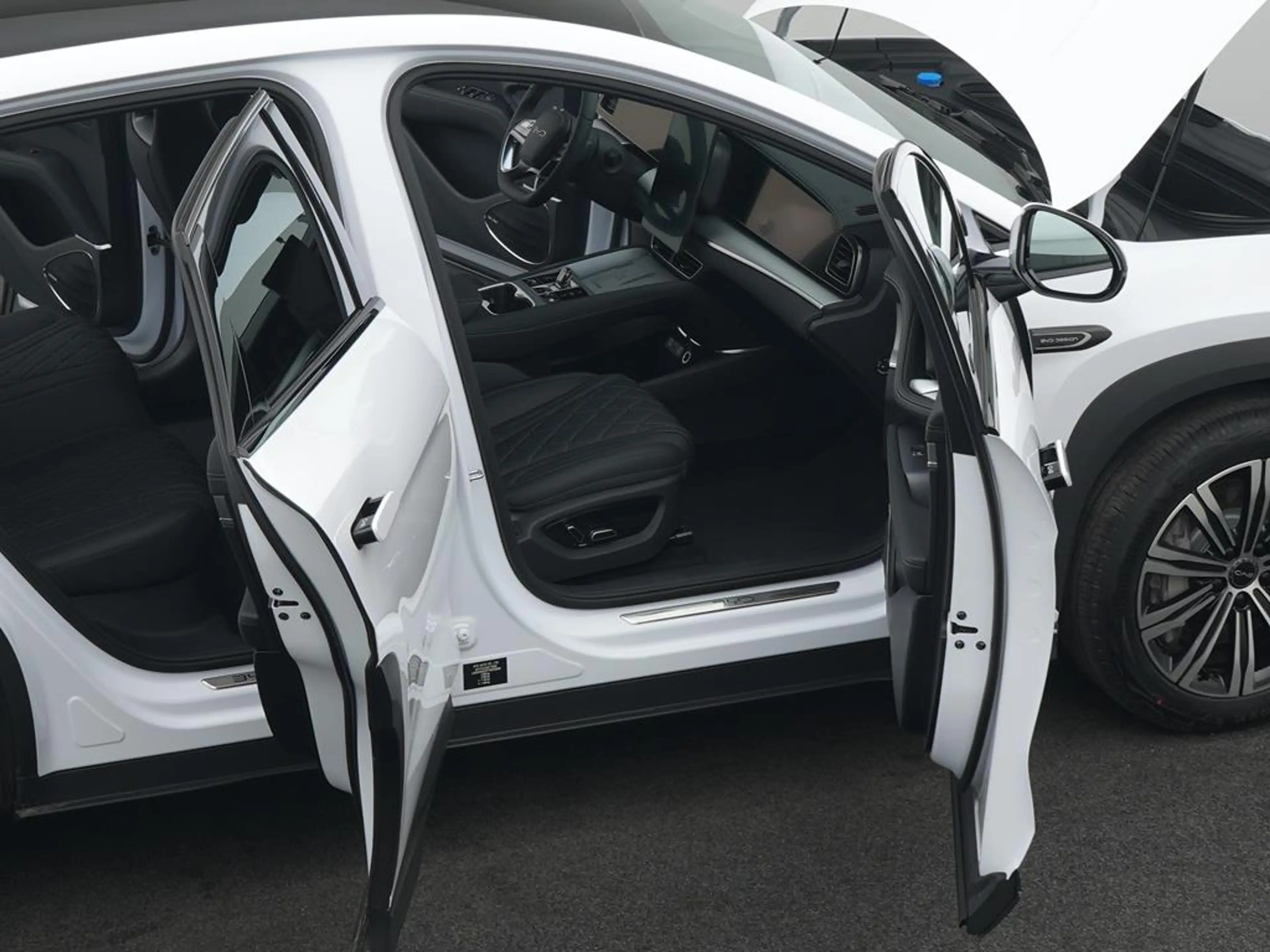 BYD Sealion 7 Comfort — photo 11