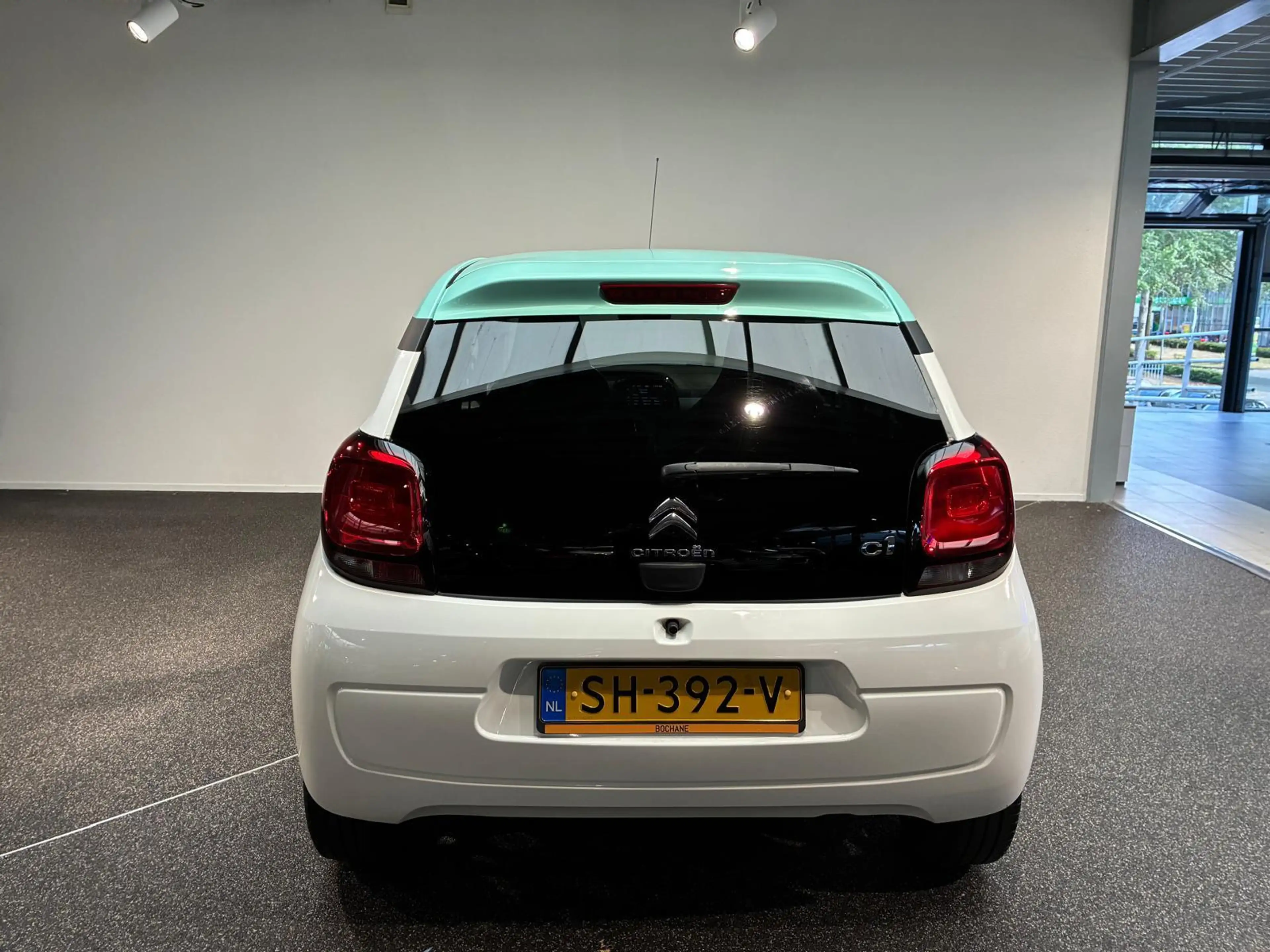 Citroen C1 1.0 e-VTi Shine | Airco | Camera | Lichtmetalen ve — photo 12