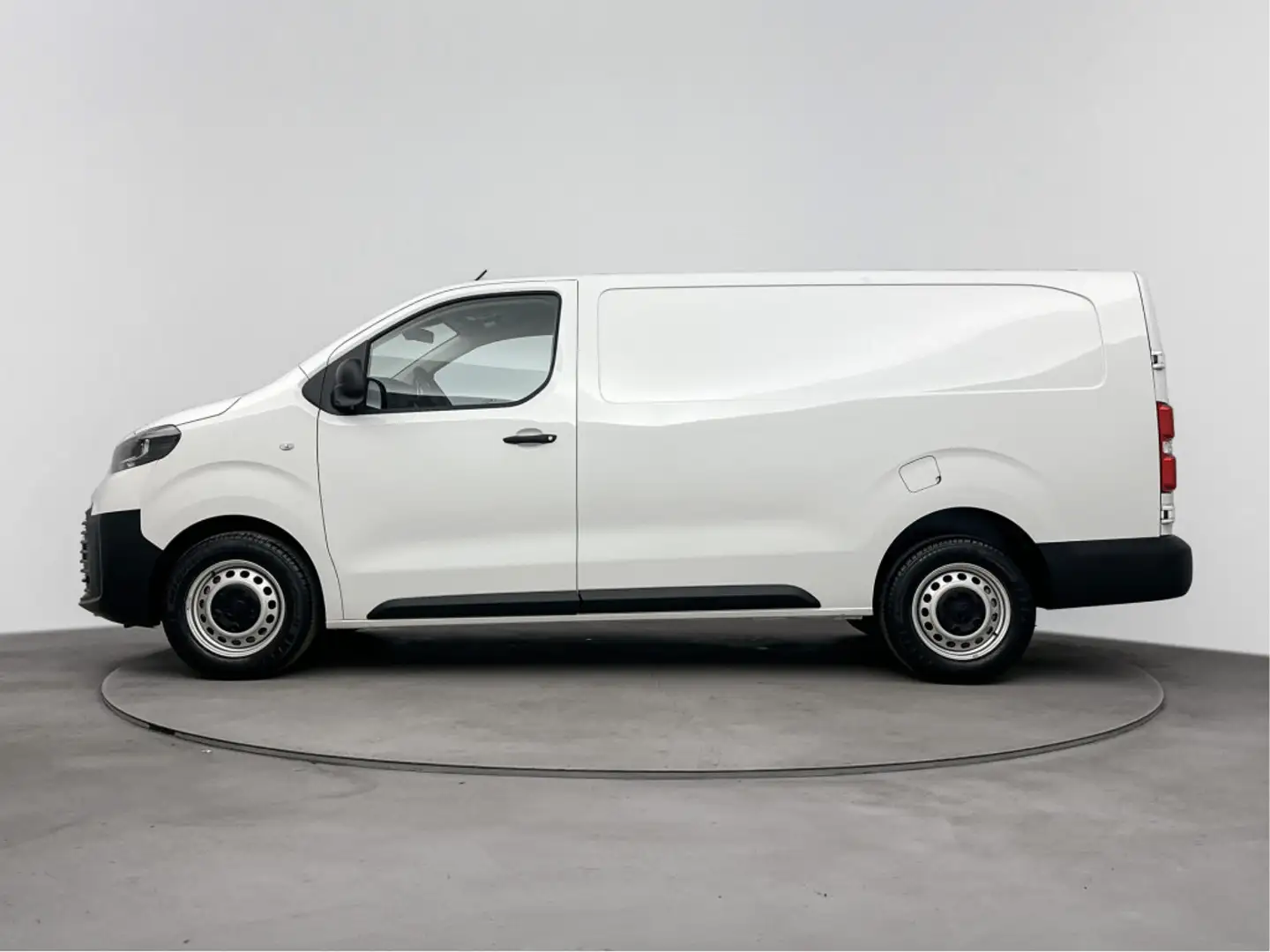 Toyota Proace Long Worker 2.0 D-4D 145 PK Challenger | BPM vrij Wit - 2