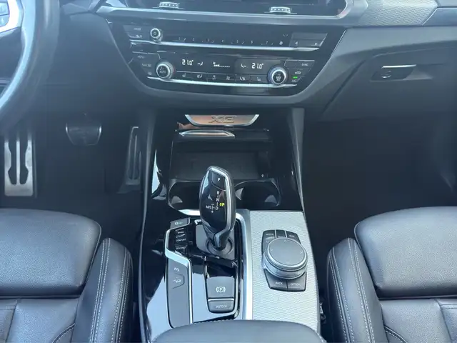 BMW X3 view 15
