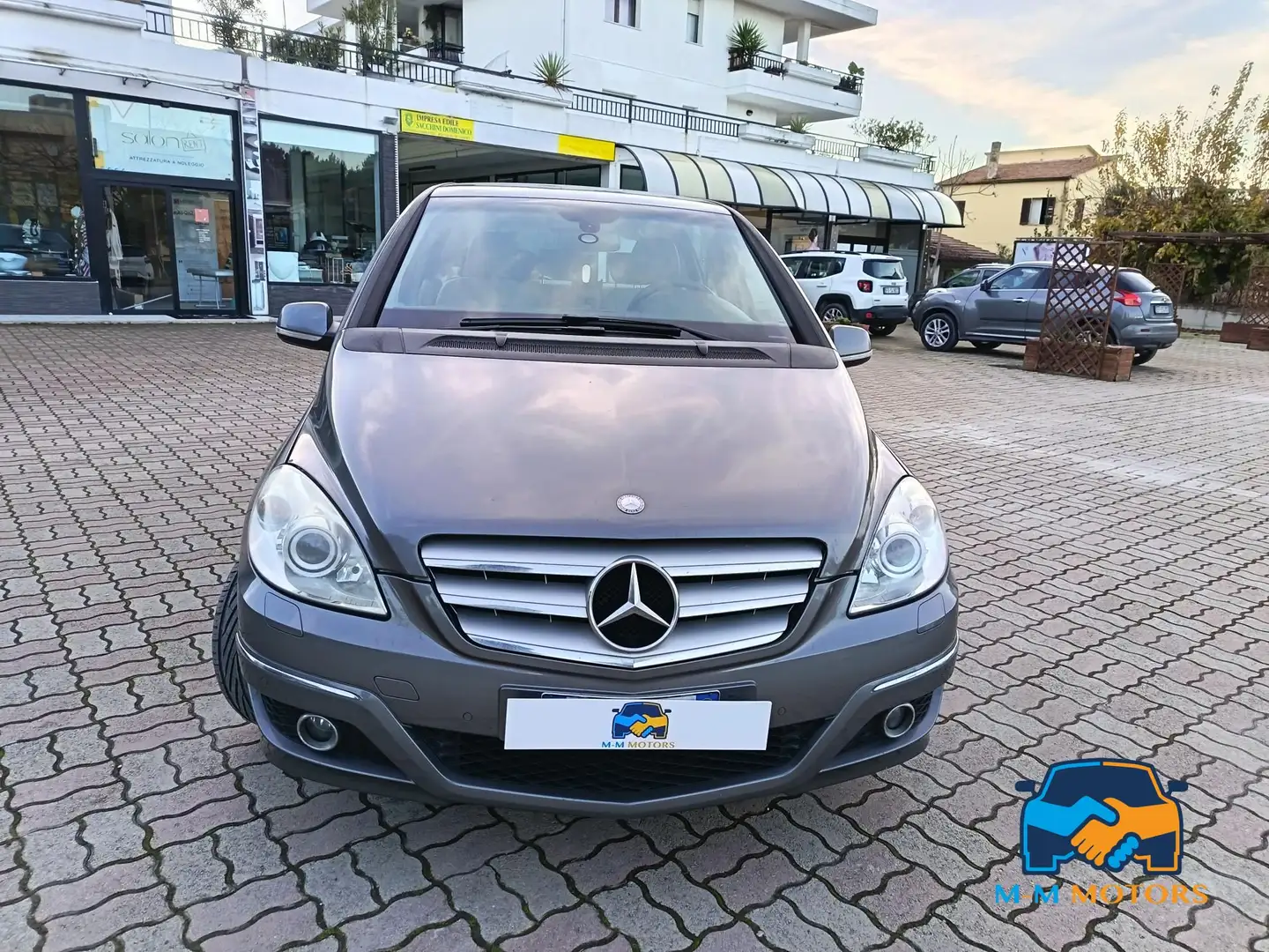 Mercedes-Benz B 180 B 180 ngt be Gris - 2