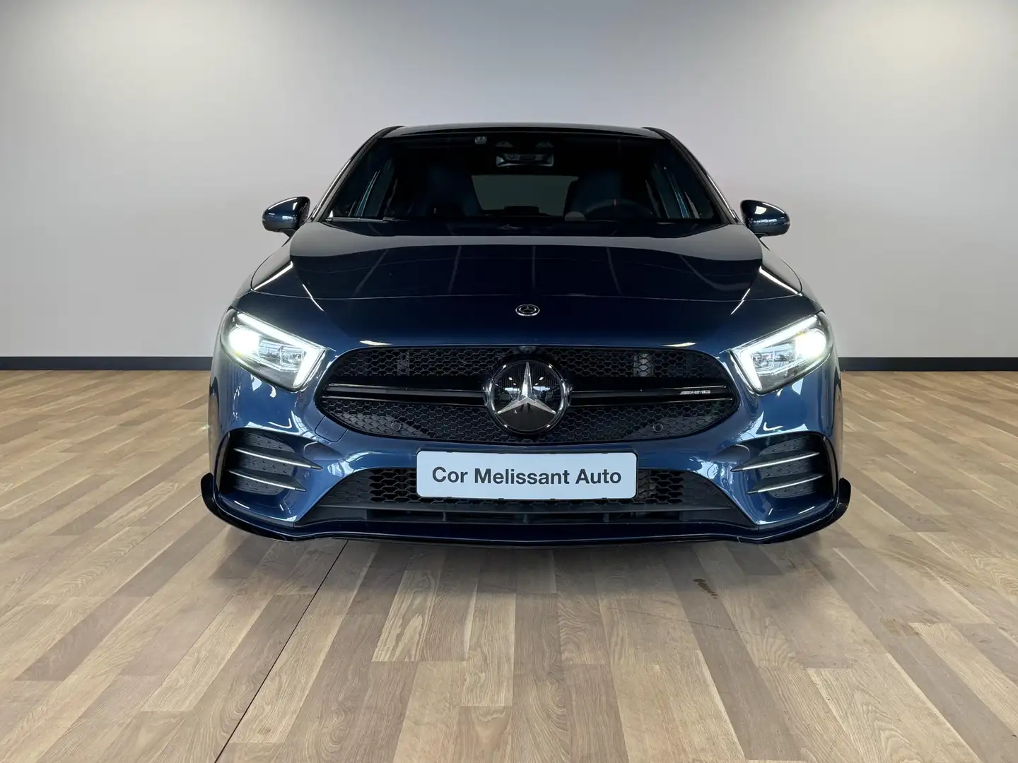 Mercedes-Benz A 35 AMG 4MATIC PANO | BURMESTER | SFEERVERLICHTING Modrá - 2