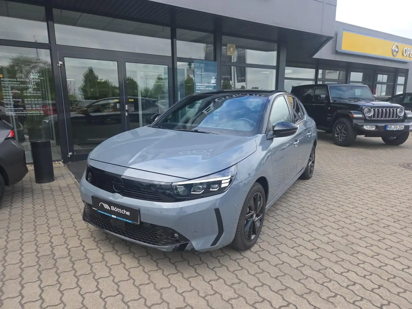 Opel Corsa F GS - 2
