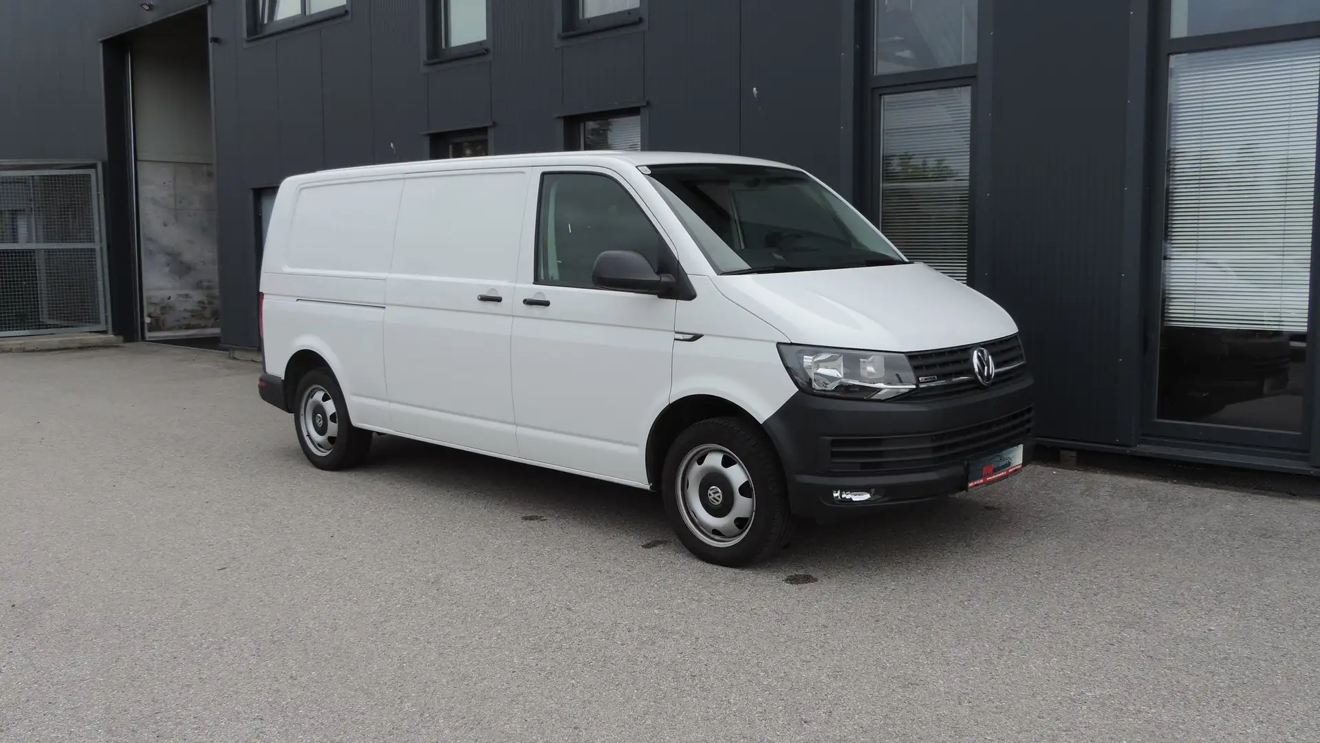 Volkswagen Transporter T6 LR 4Motion / AHV / STHZ / SPERRE / Blanc - 2