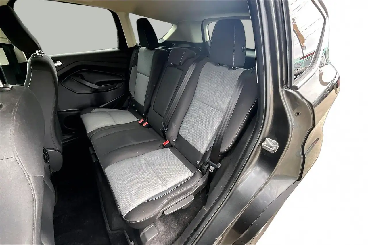 Ford Escape снимка Ford Escape