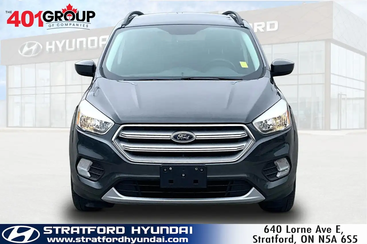 Ford Escape снимка Ford Escape