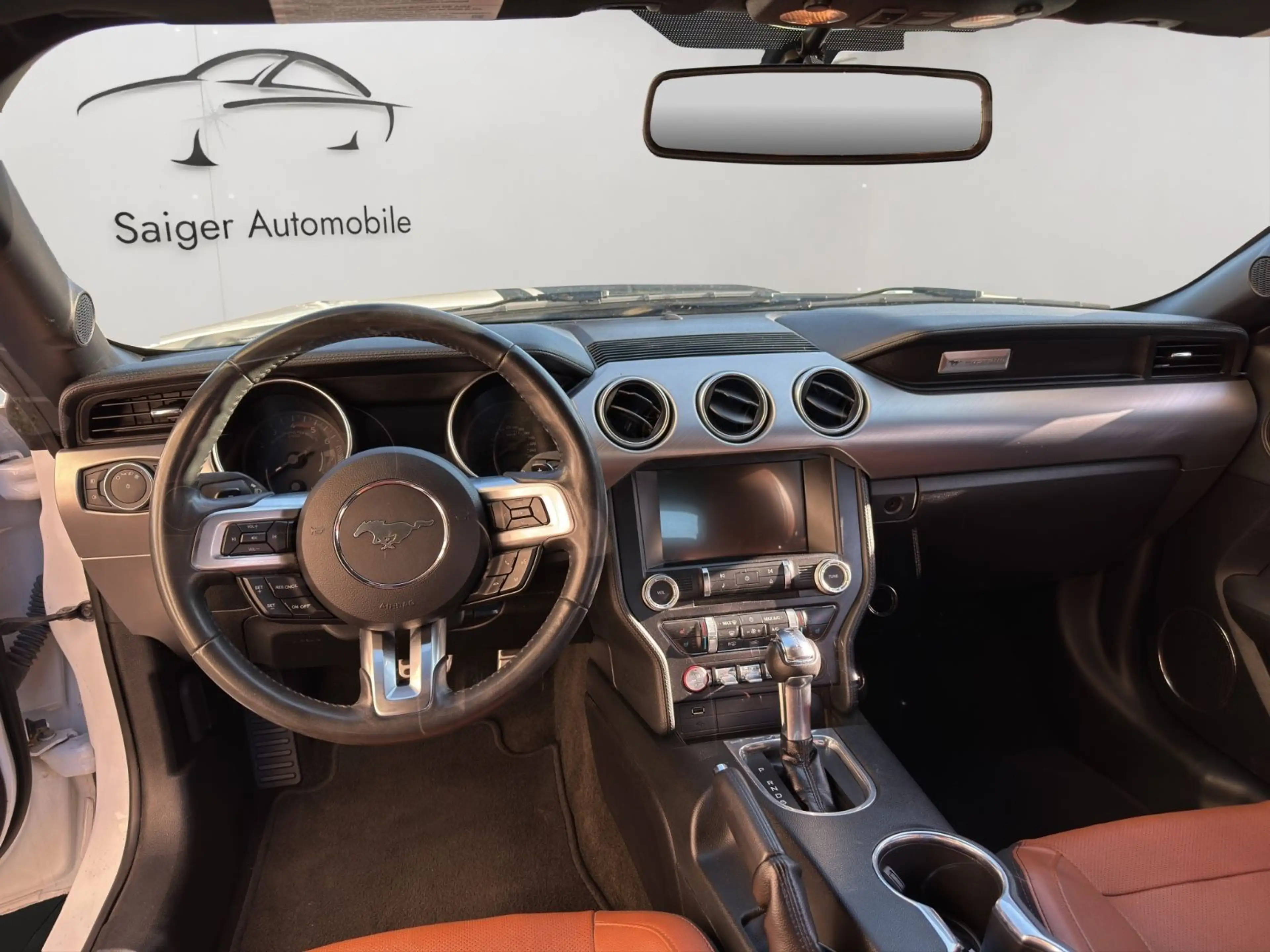 Ford Mustang Convertible Shz/Cam/Tmp/Carplay — photo 13